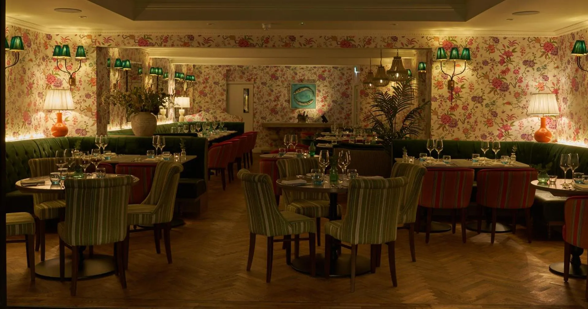 Restaurant/places to eat in Stanwell House