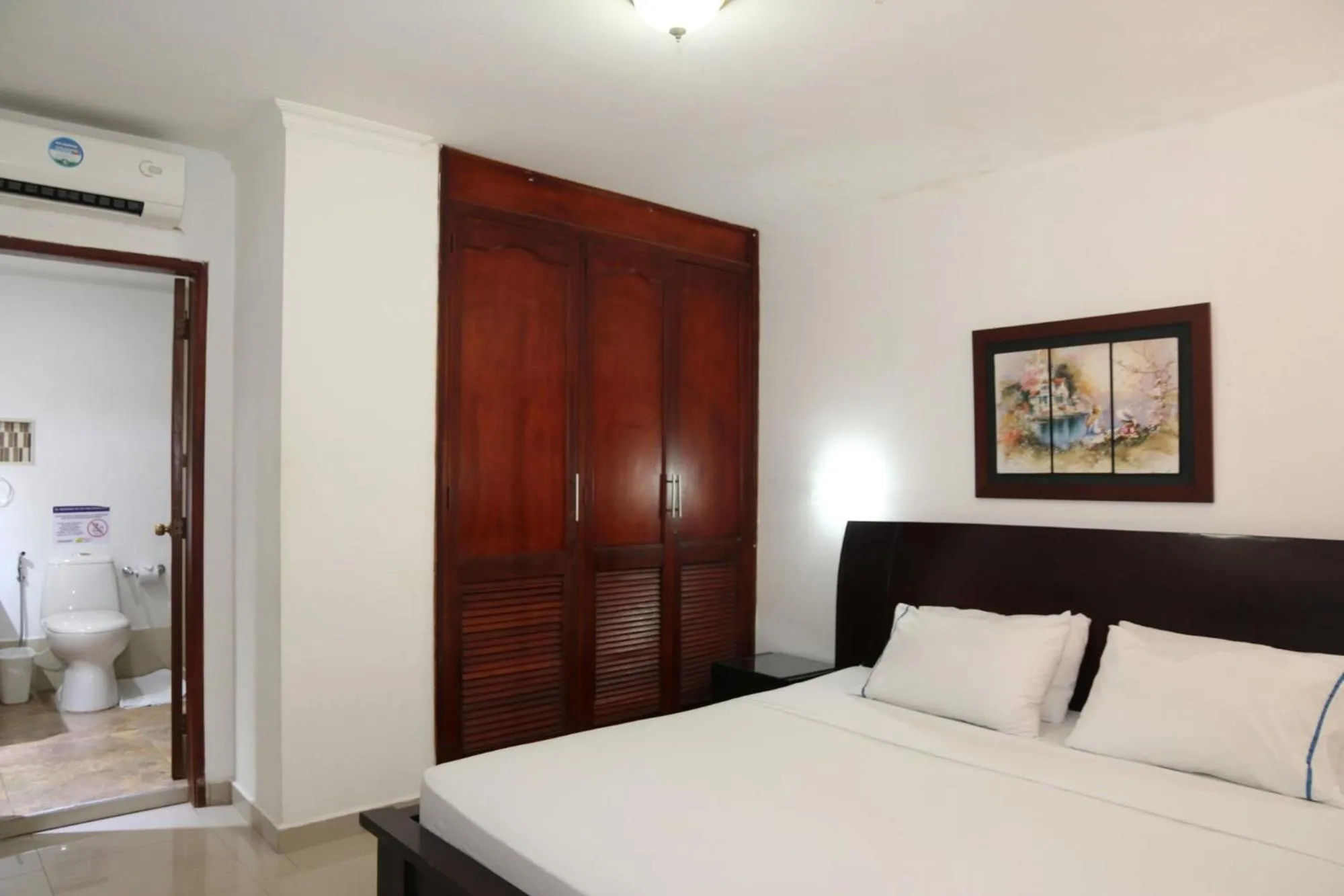 Bed in Hotel Yivinaca