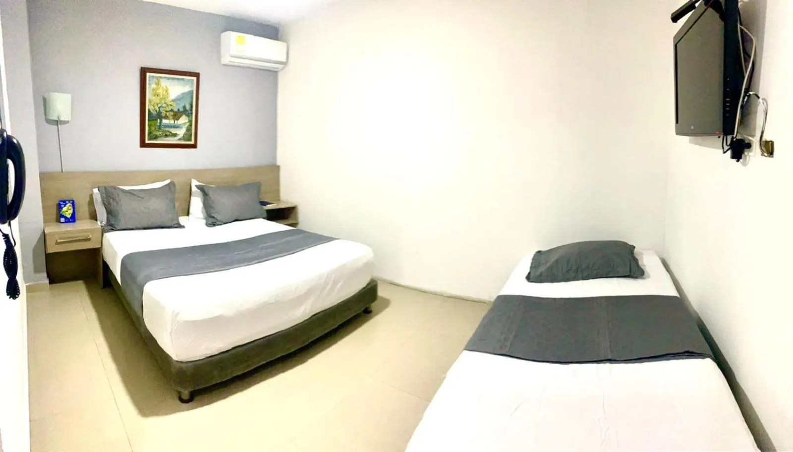 Bed in Hotel Yivinaca