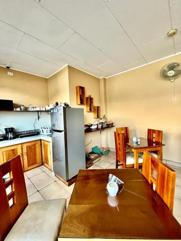 Breakfast in Fitzcarrald Hotel