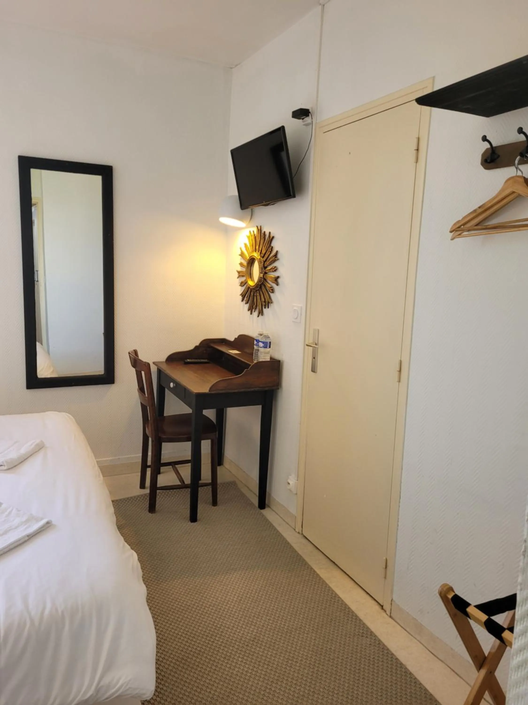 Bed in Hotel Duchesse Anne