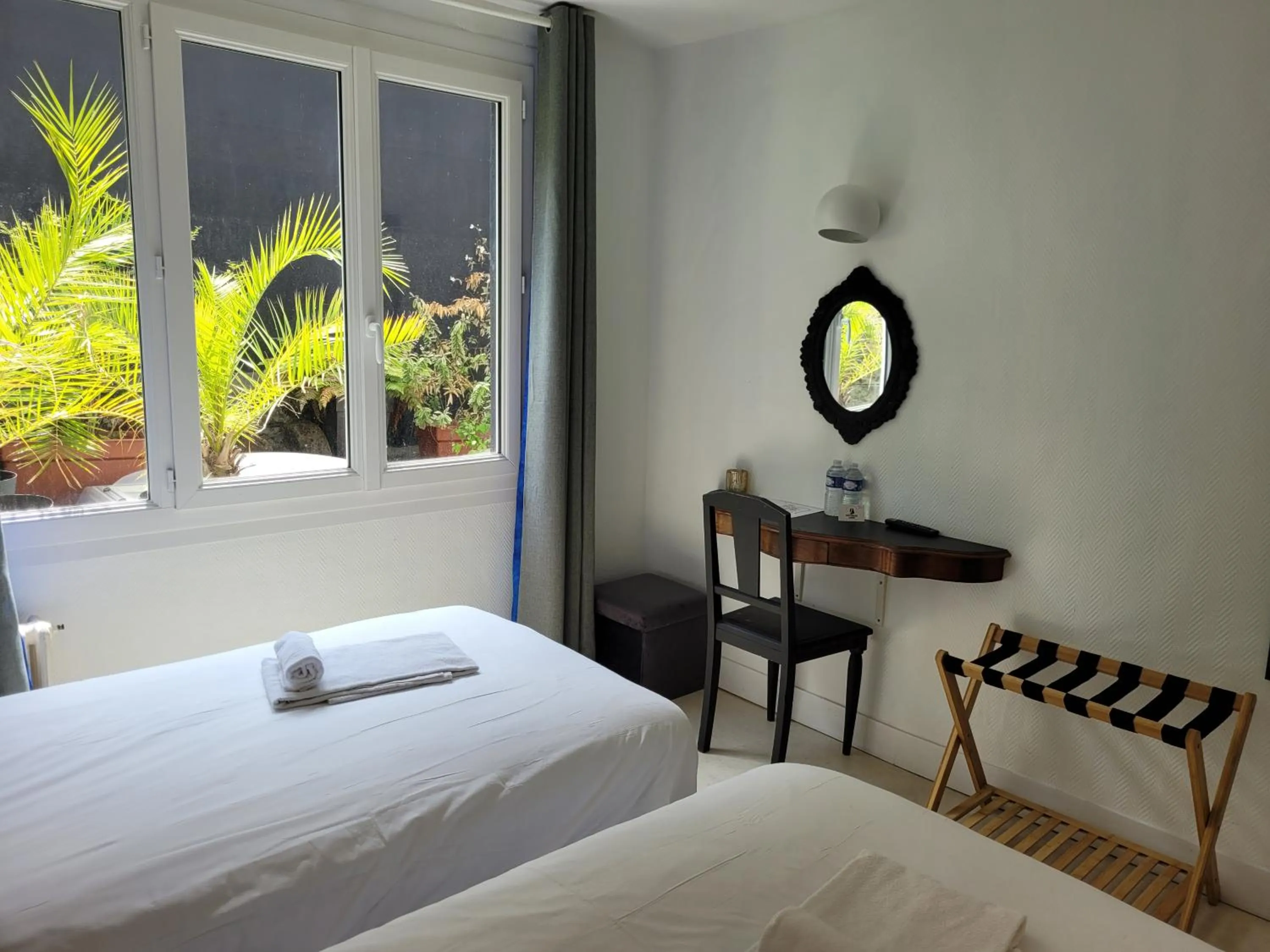 Bed in Hotel Duchesse Anne