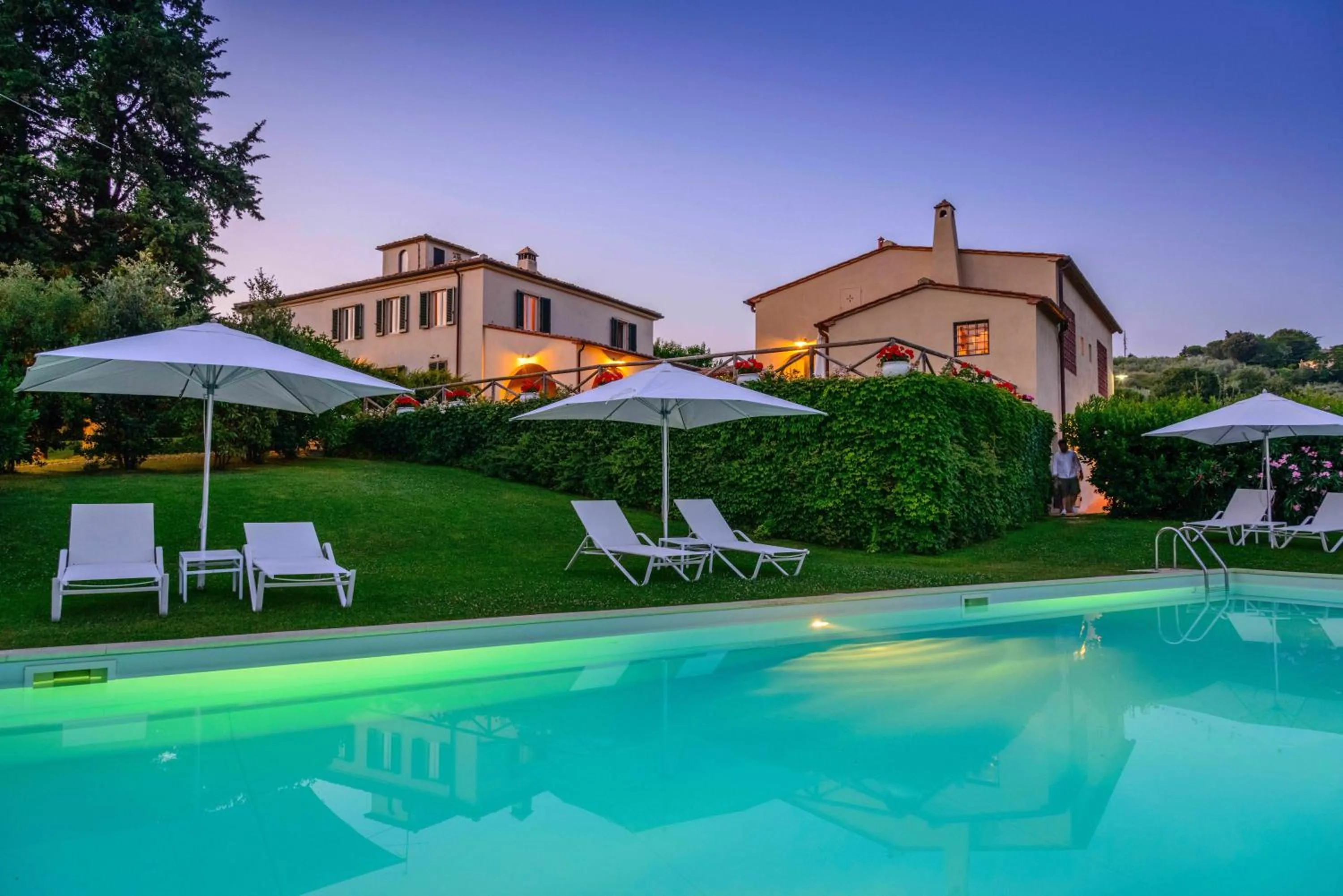 Property building in Podere Vigliano