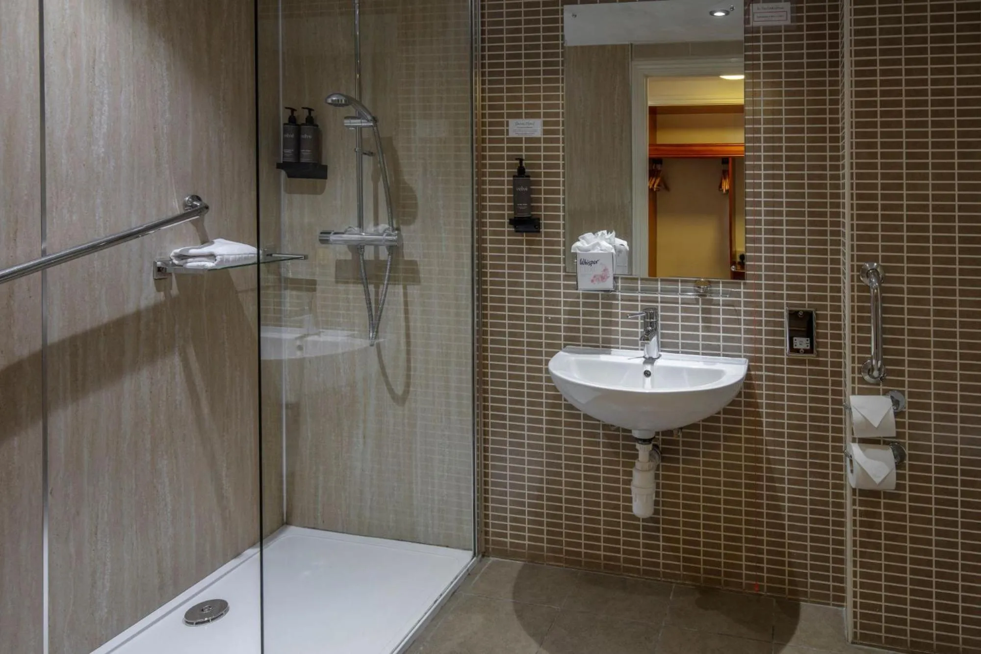 Bathroom in Best Western Gables Hotel