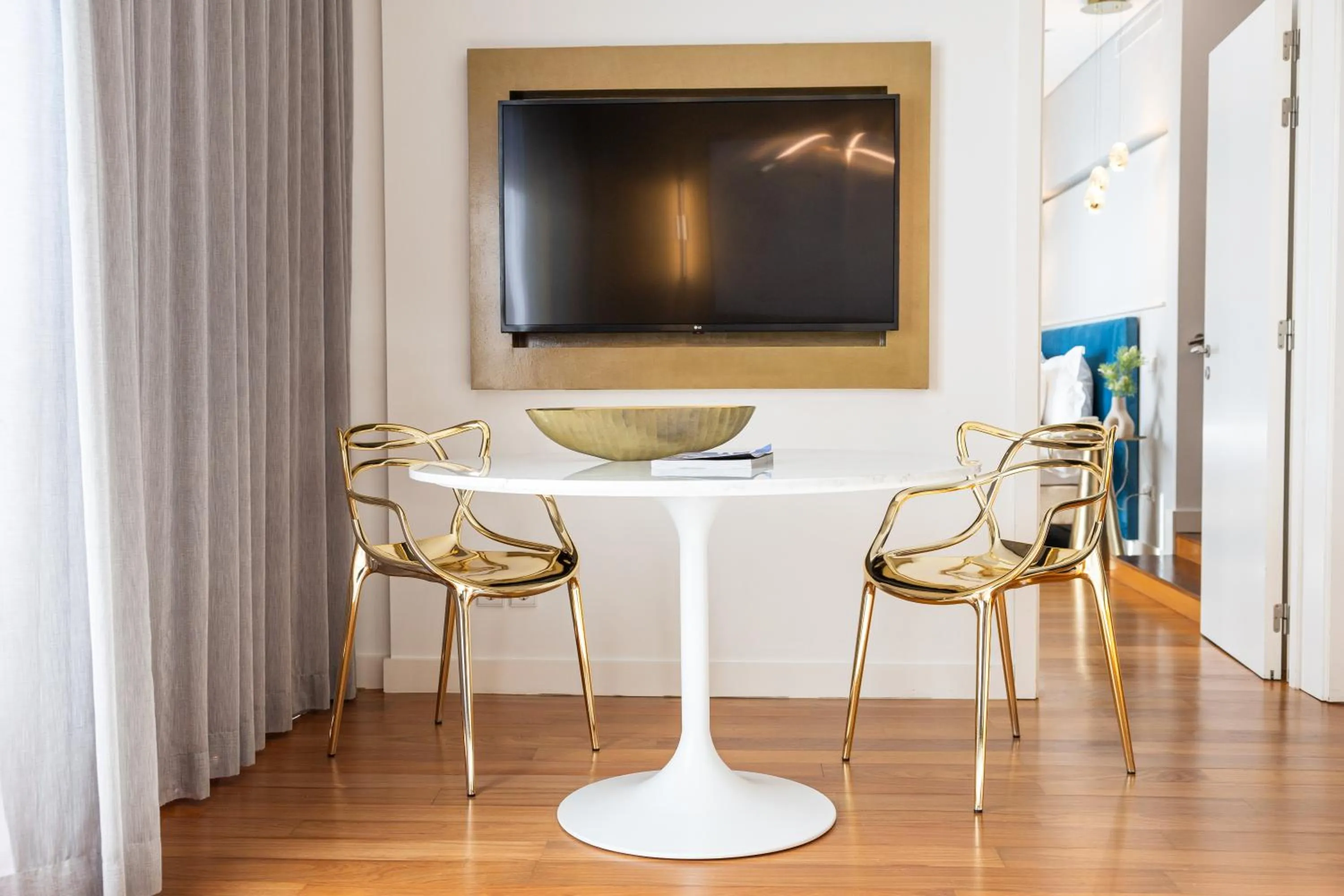 Seating area in Pestana Cidadela Cascais - Pousada & Art District