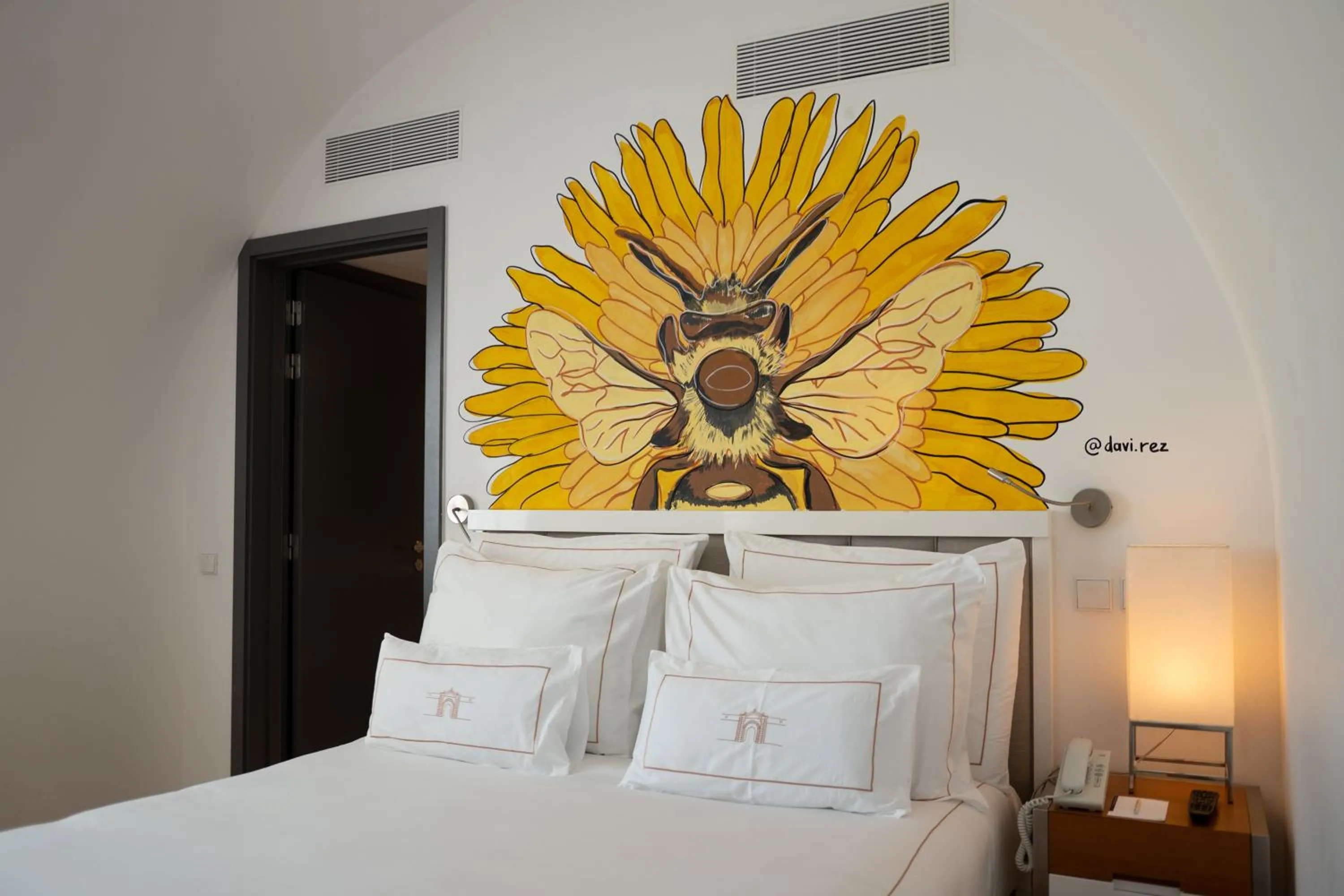 Bed in Pestana Cidadela Cascais - Pousada & Art District