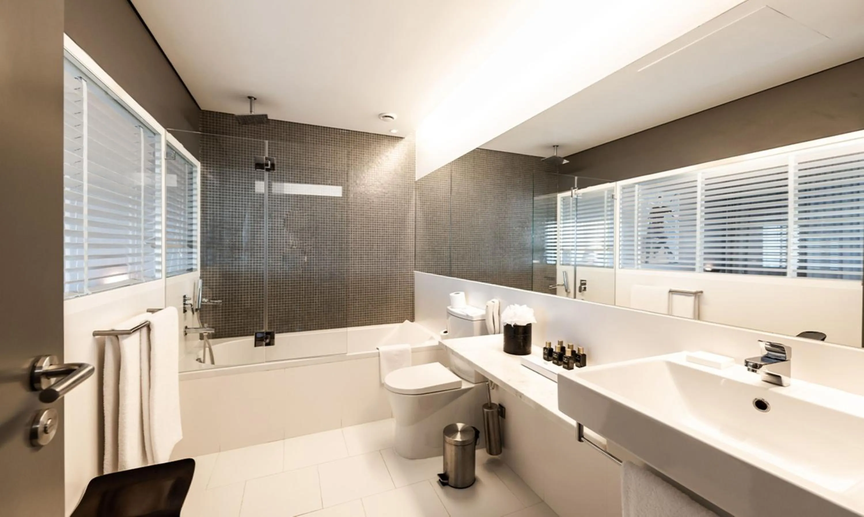 Bathroom in Pestana Cidadela Cascais - Pousada & Art District