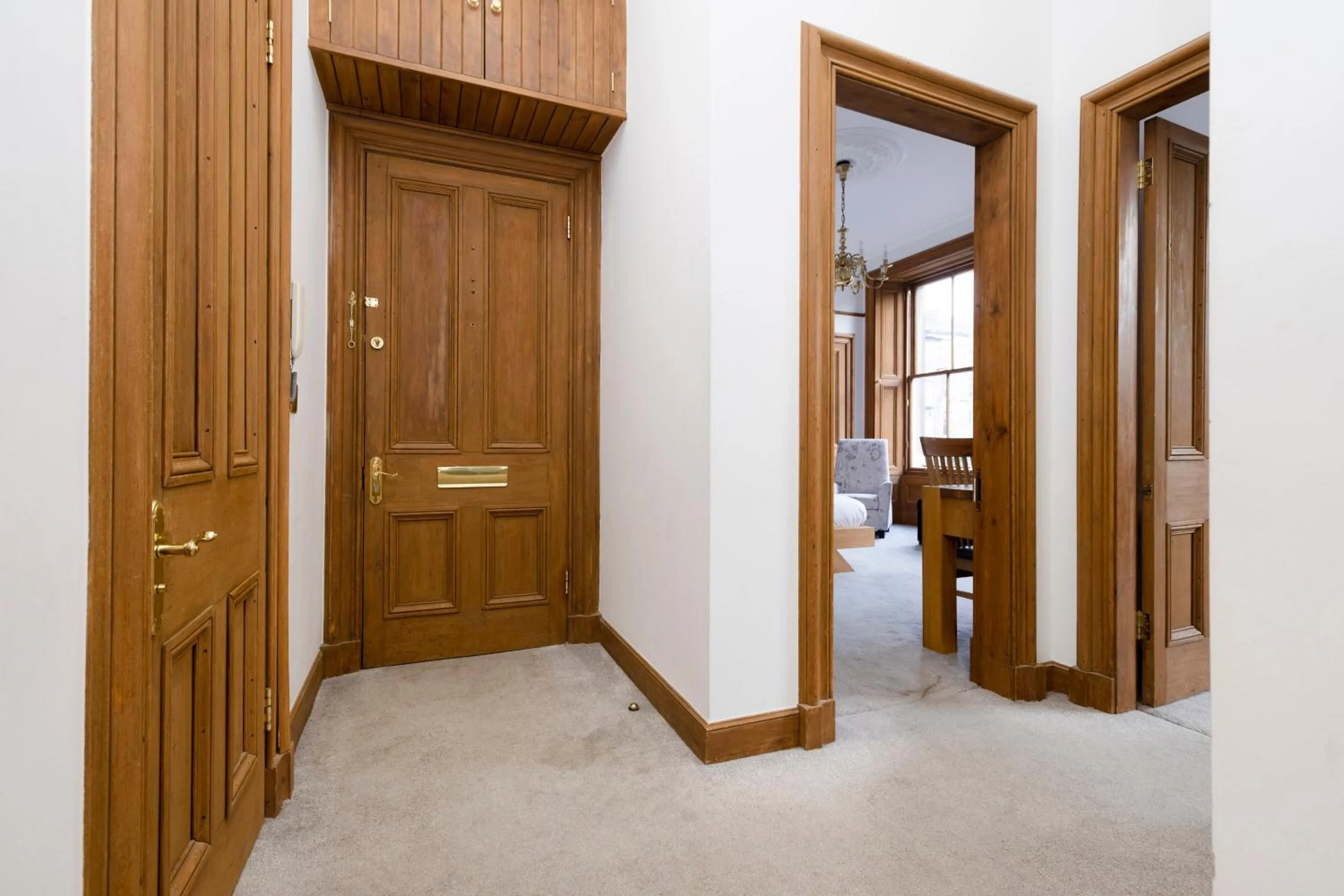 Lobby or reception in JOIVY 5 Bedroom Apt near Meadows and George Square