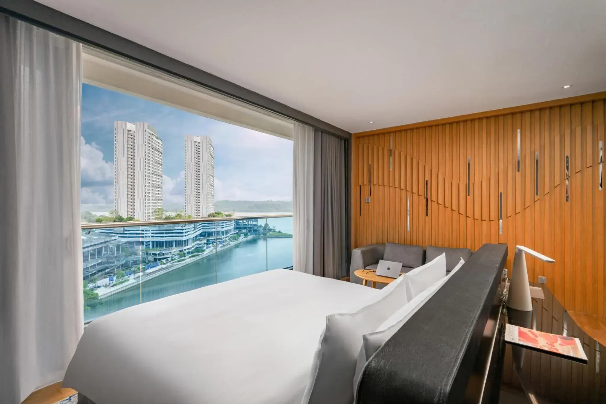 Superior Studio in Fraser Place Puteri Harbour Superior Studio in Fraser Place Puteri Harbour