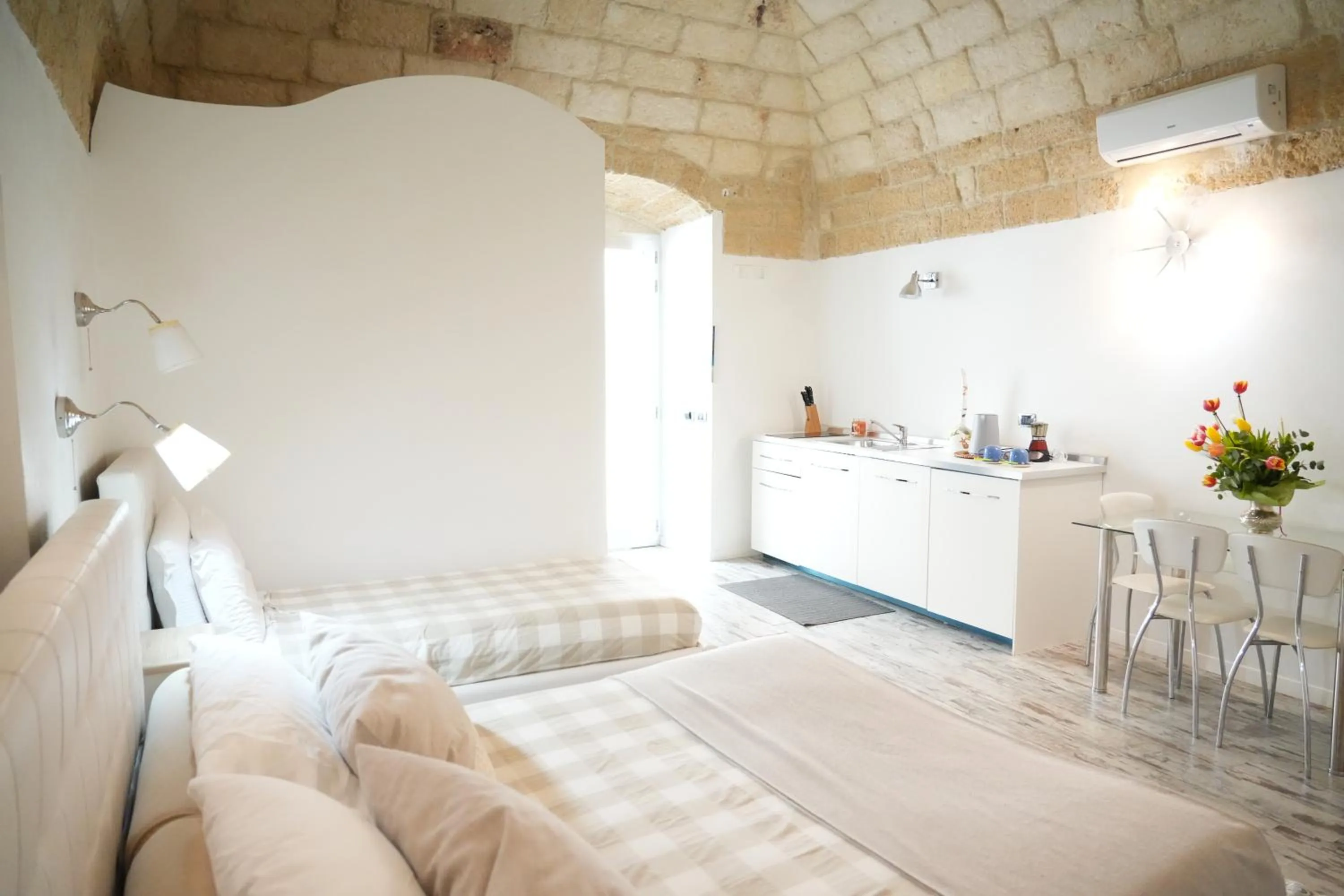 Bed in Bed & Breakfast Al Borgo