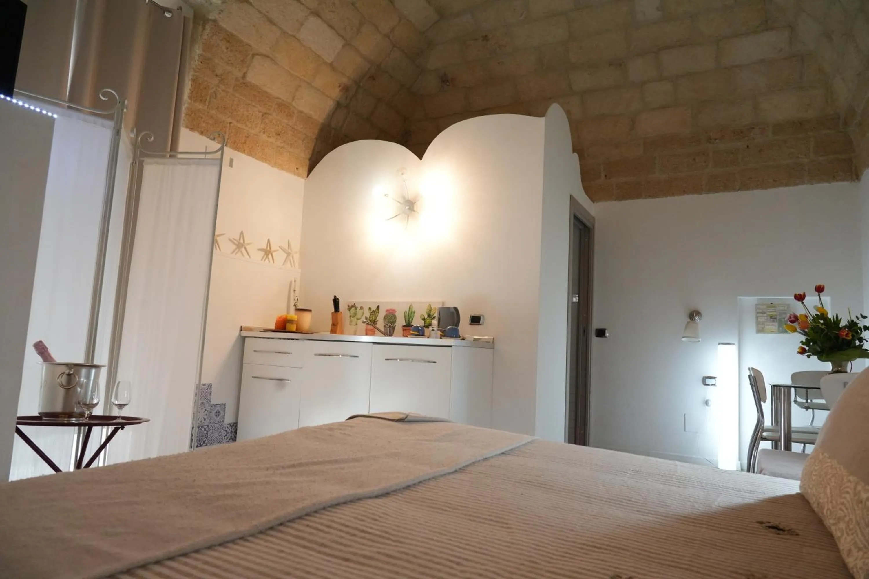 Bed in Bed & Breakfast Al Borgo
