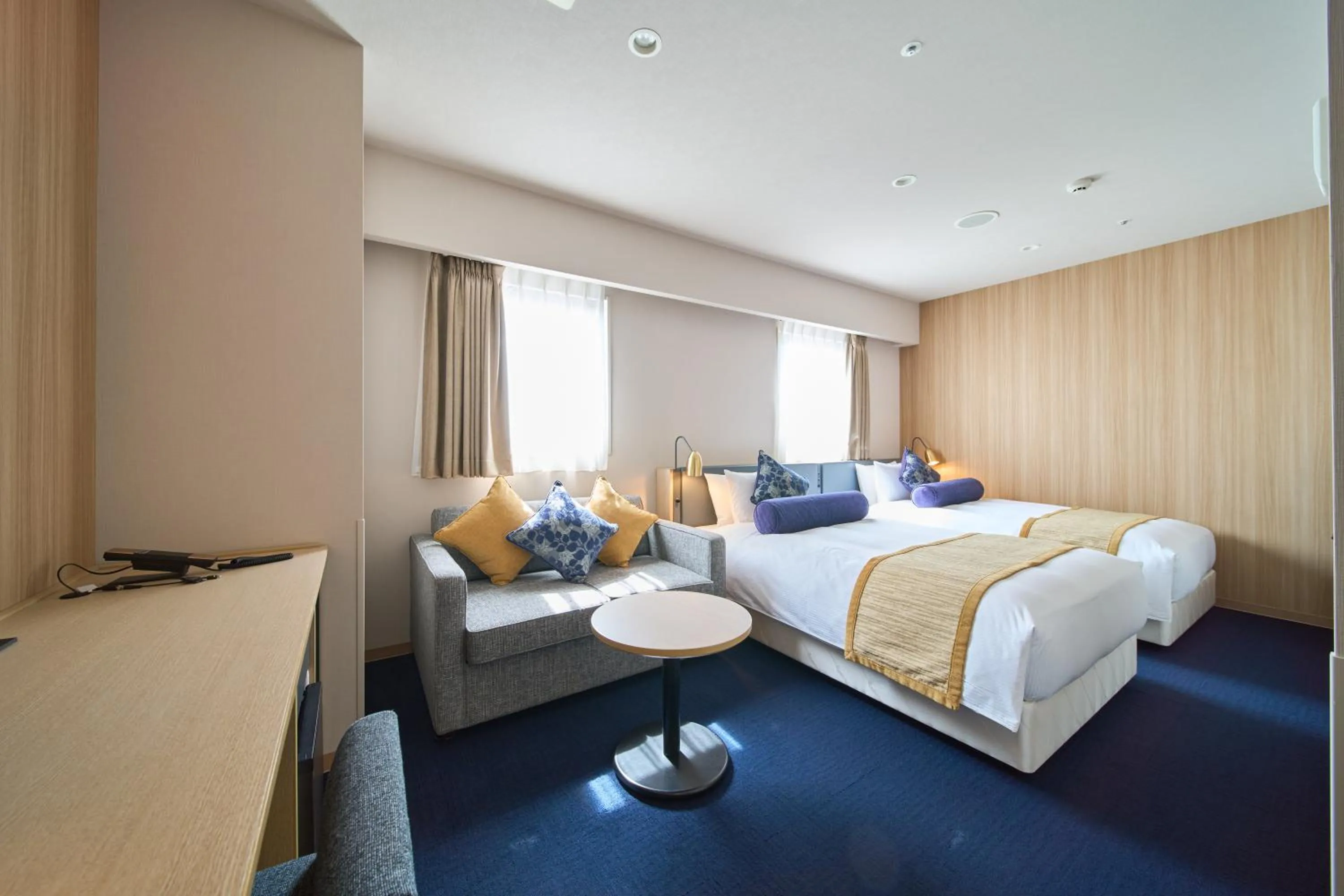 Bed in Meitetsu Inn Nagoya Kanayama Annex