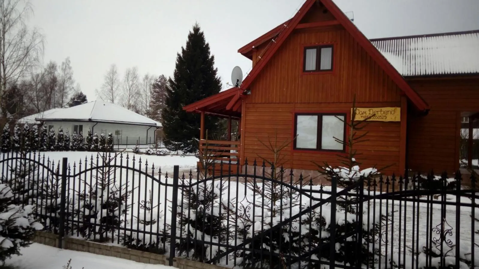 Area and facilities in Dom Derbend na wyłączność