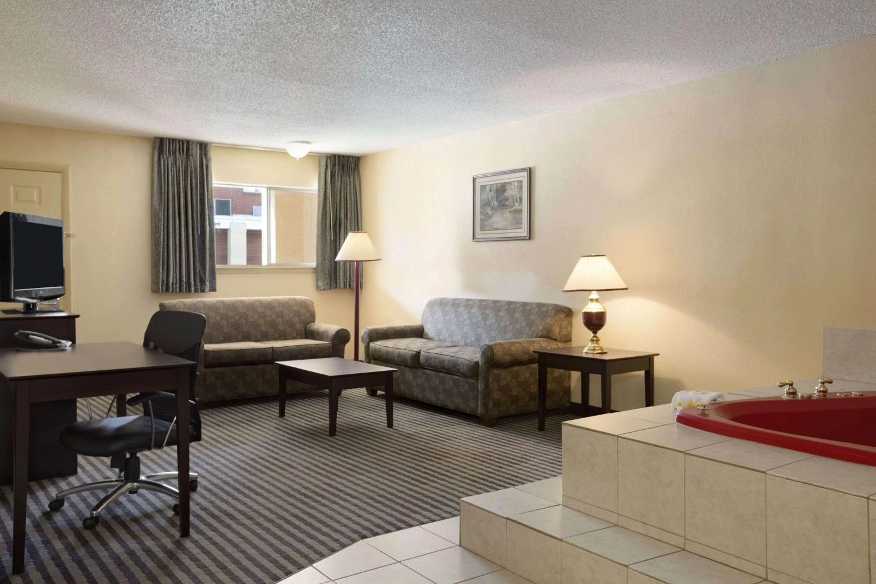 Photo of the whole room in Days Inn by Wyndham Lawton