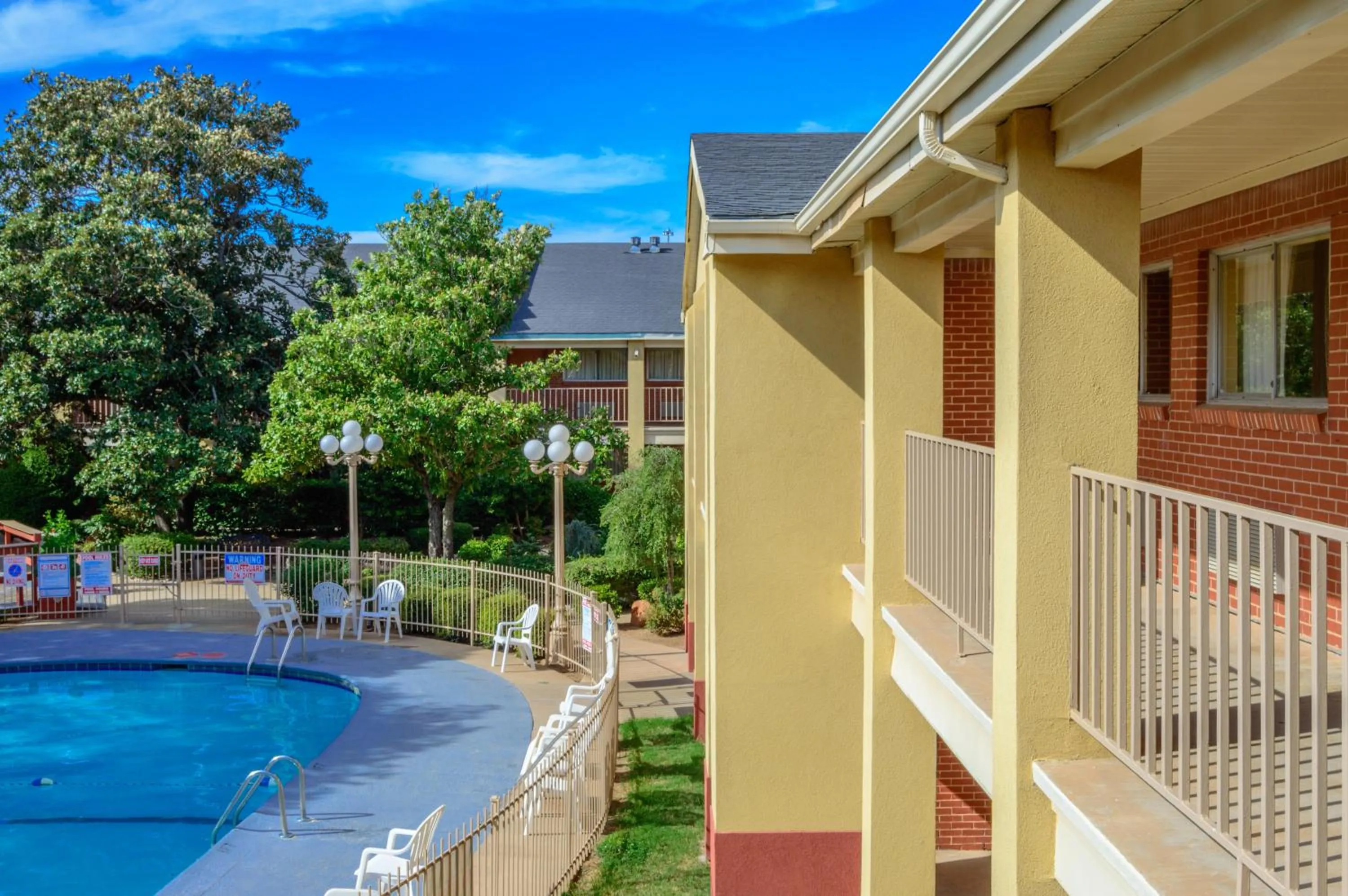 Day in Days Inn by Wyndham Lawton