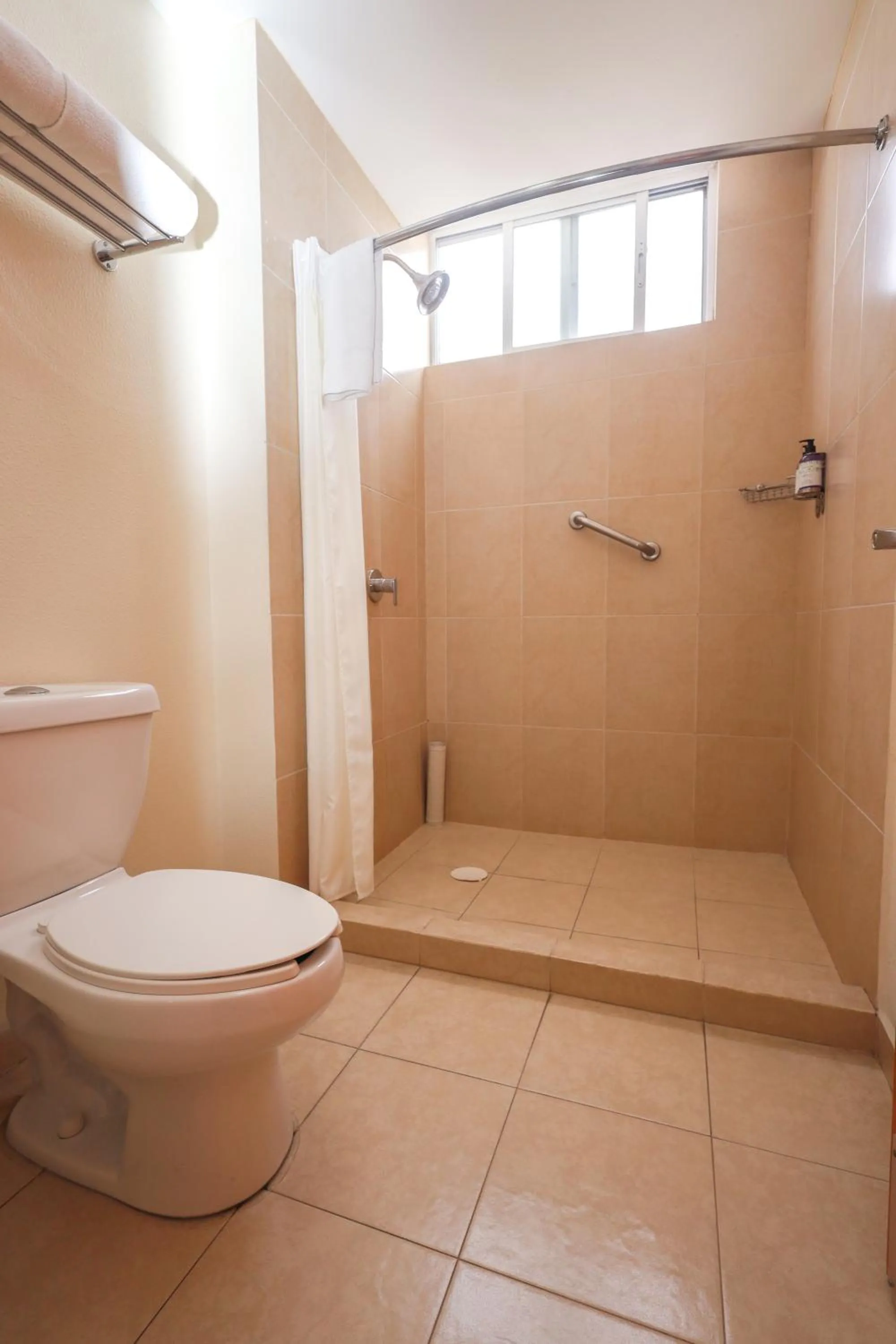 Bathroom in Gamma Durango Plaza Vizcaya