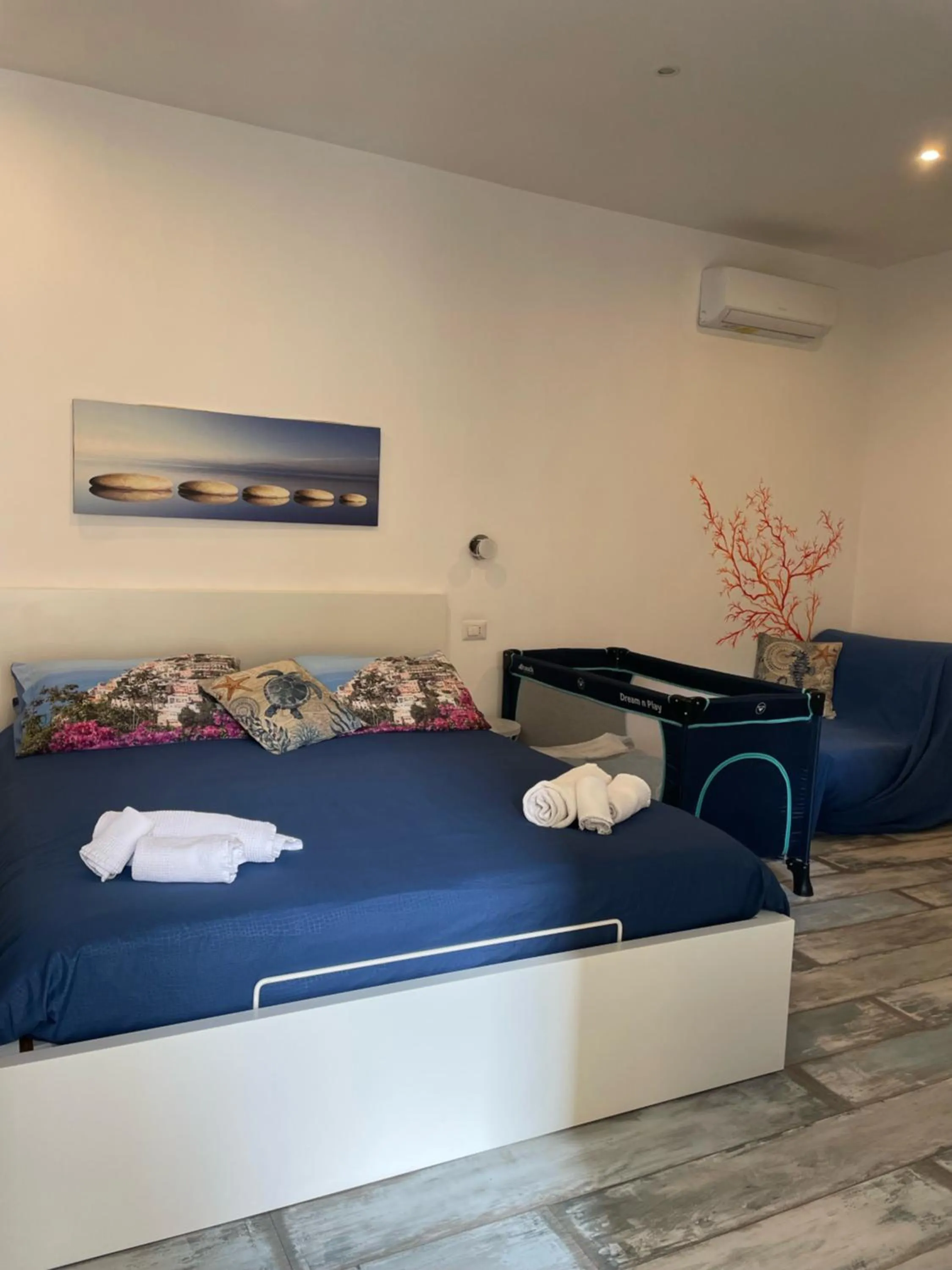 Bed in Il Ciottolo Sorrento