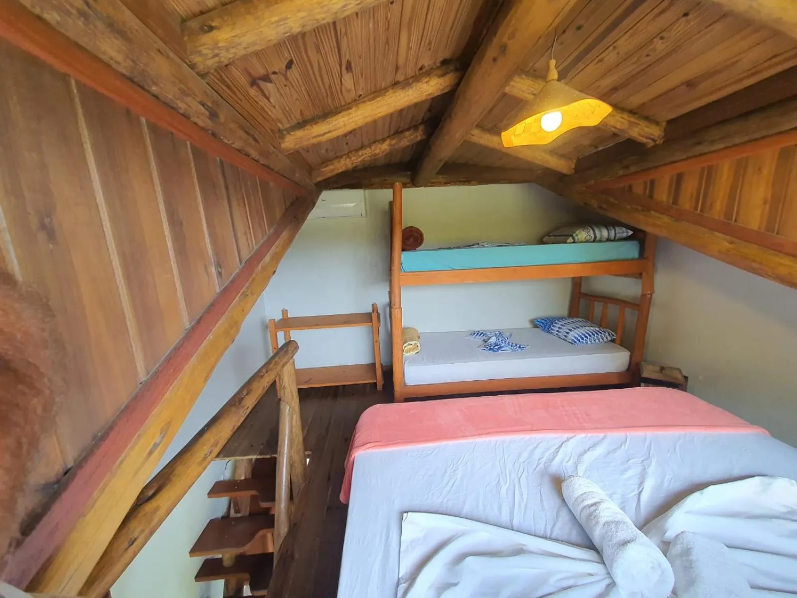 Quadruple Room with Sea View in Pousada Pé na Areia