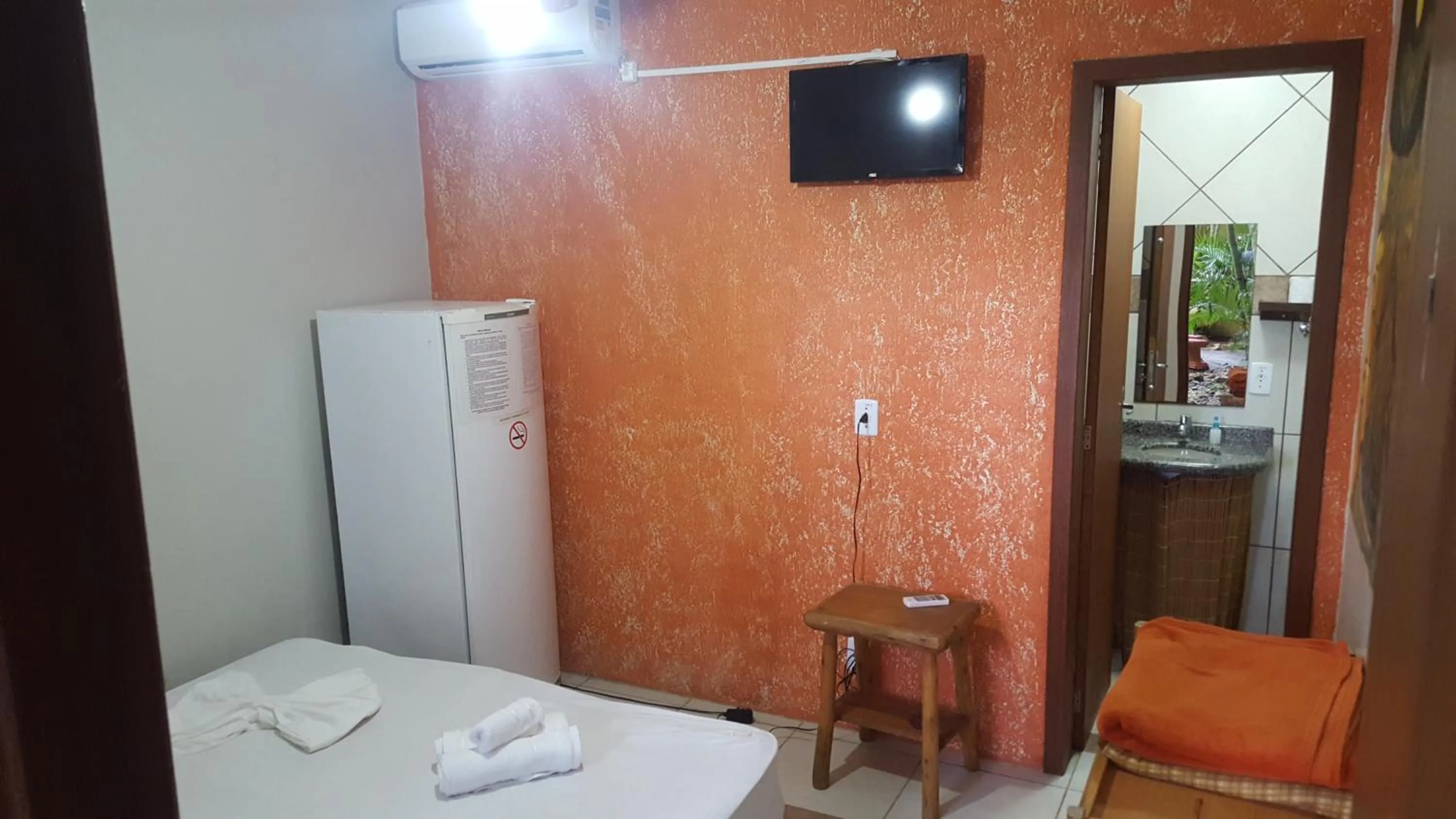 TV and multimedia, Bed in Pousada Pé na Areia