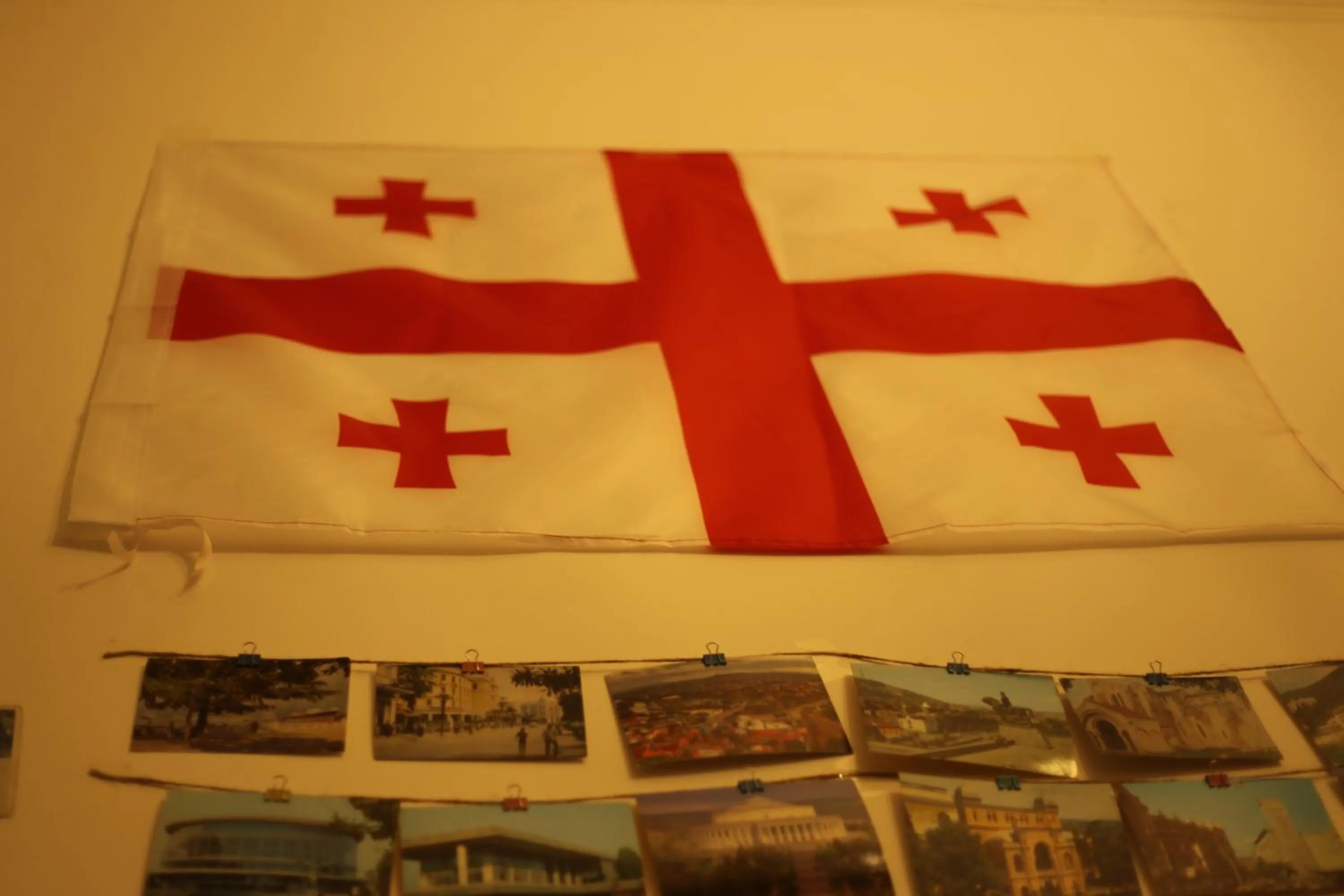 Communal lounge/ TV room in Moosica Hostel