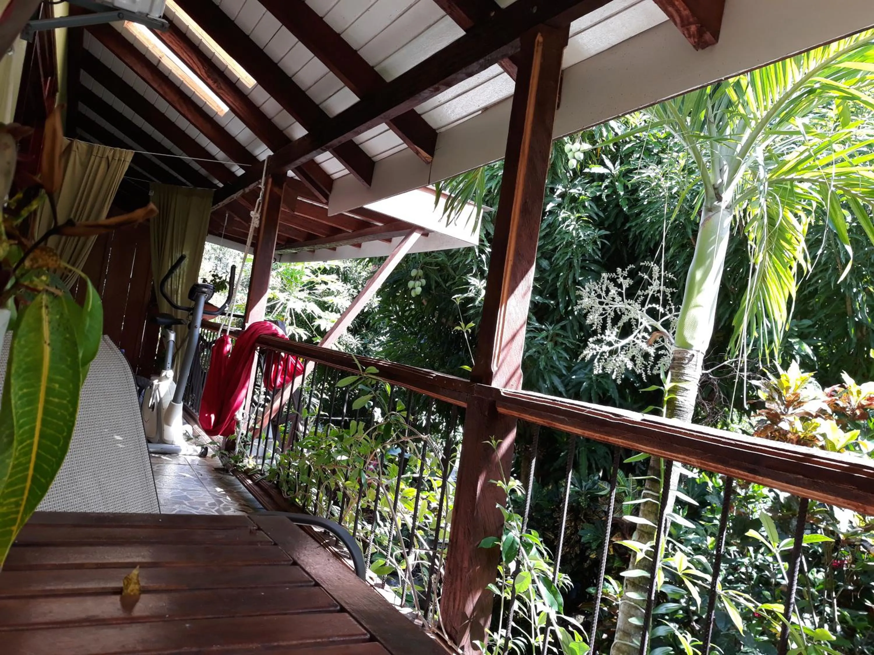 Property building in Hibiscus Valley Inn