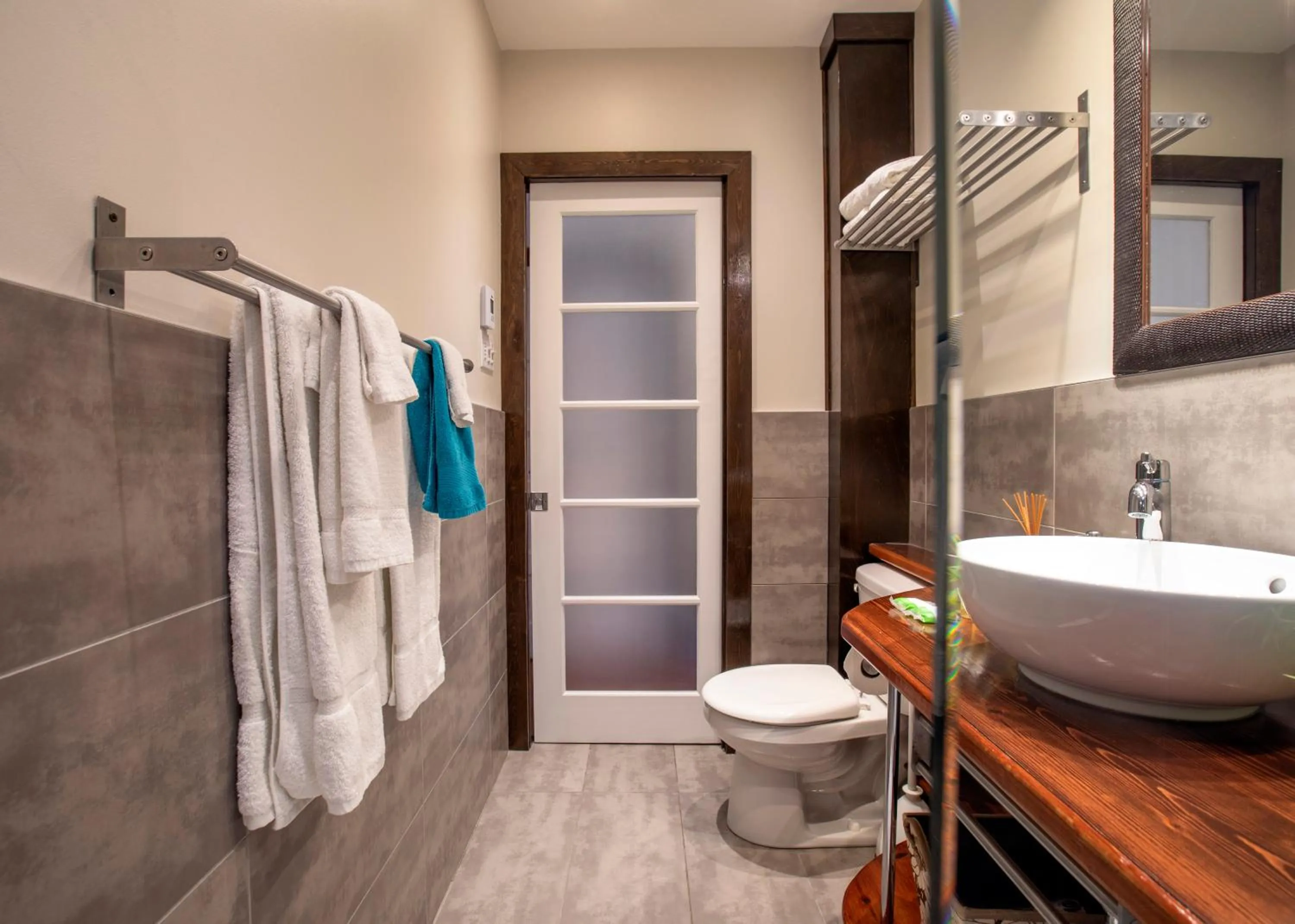 Bathroom in Lofts Jacques-Cartier Free Parking