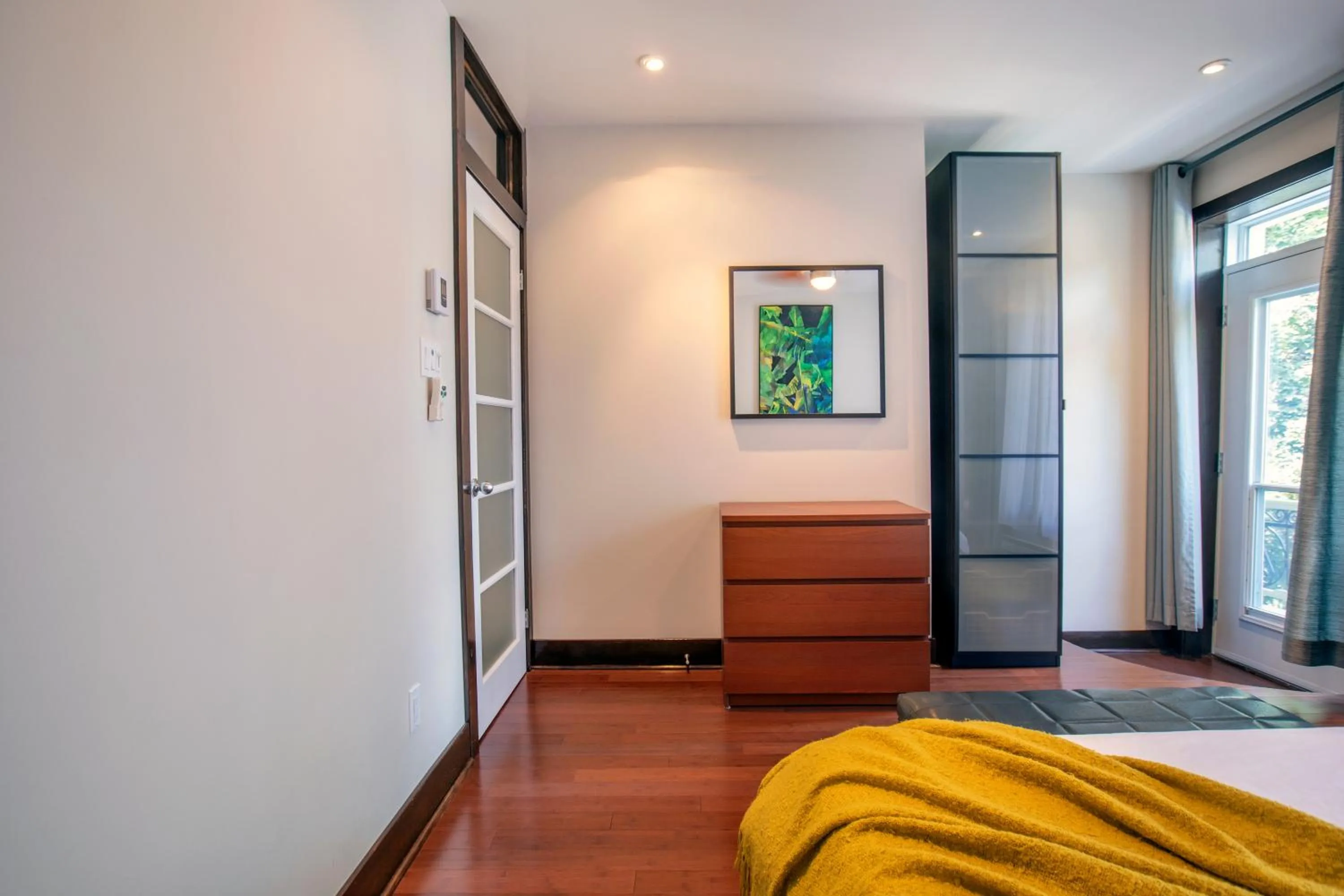 Bedroom, Bed in Lofts Jacques-Cartier Free Parking