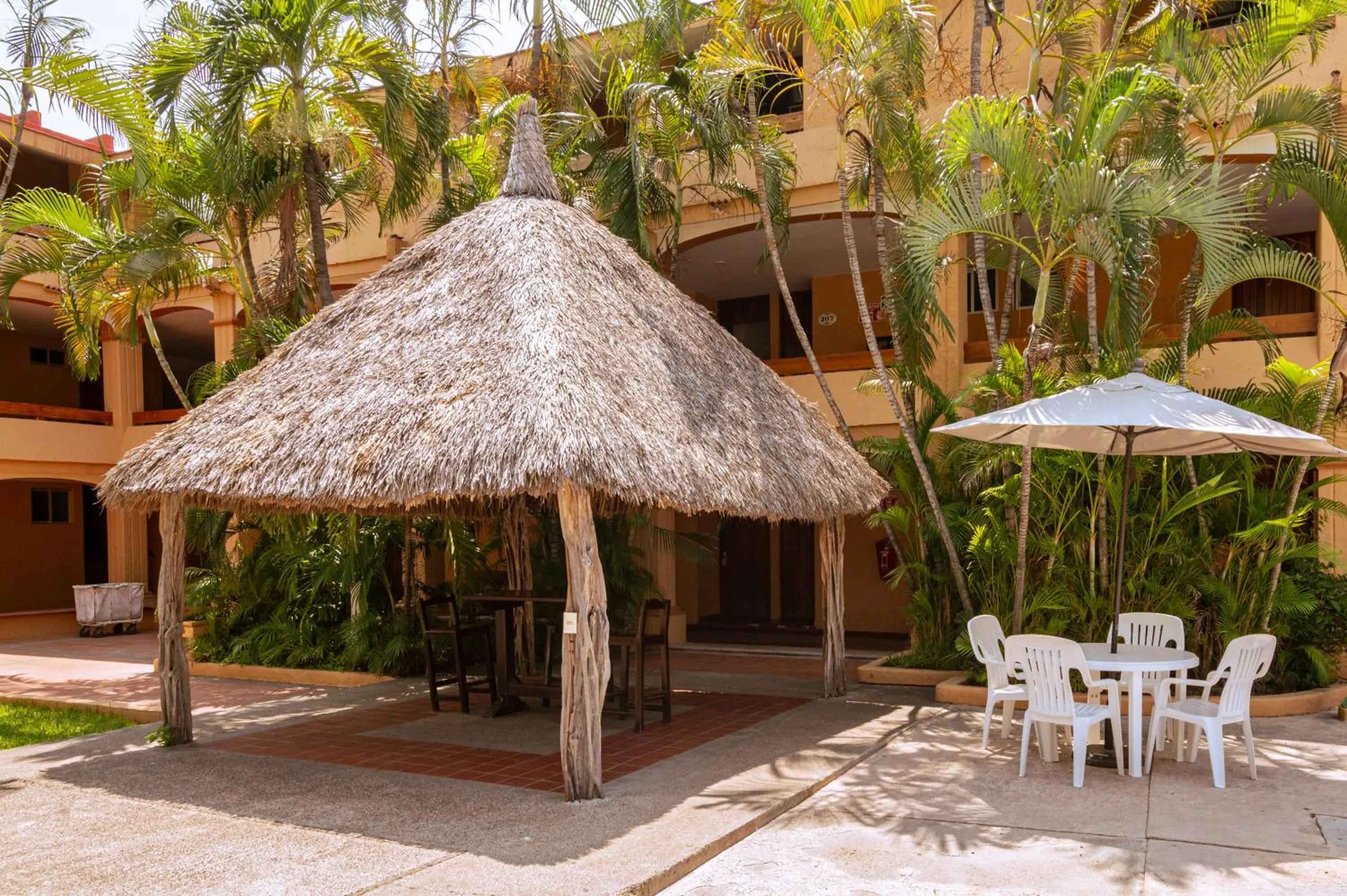 Property building in Hotel Margaritas