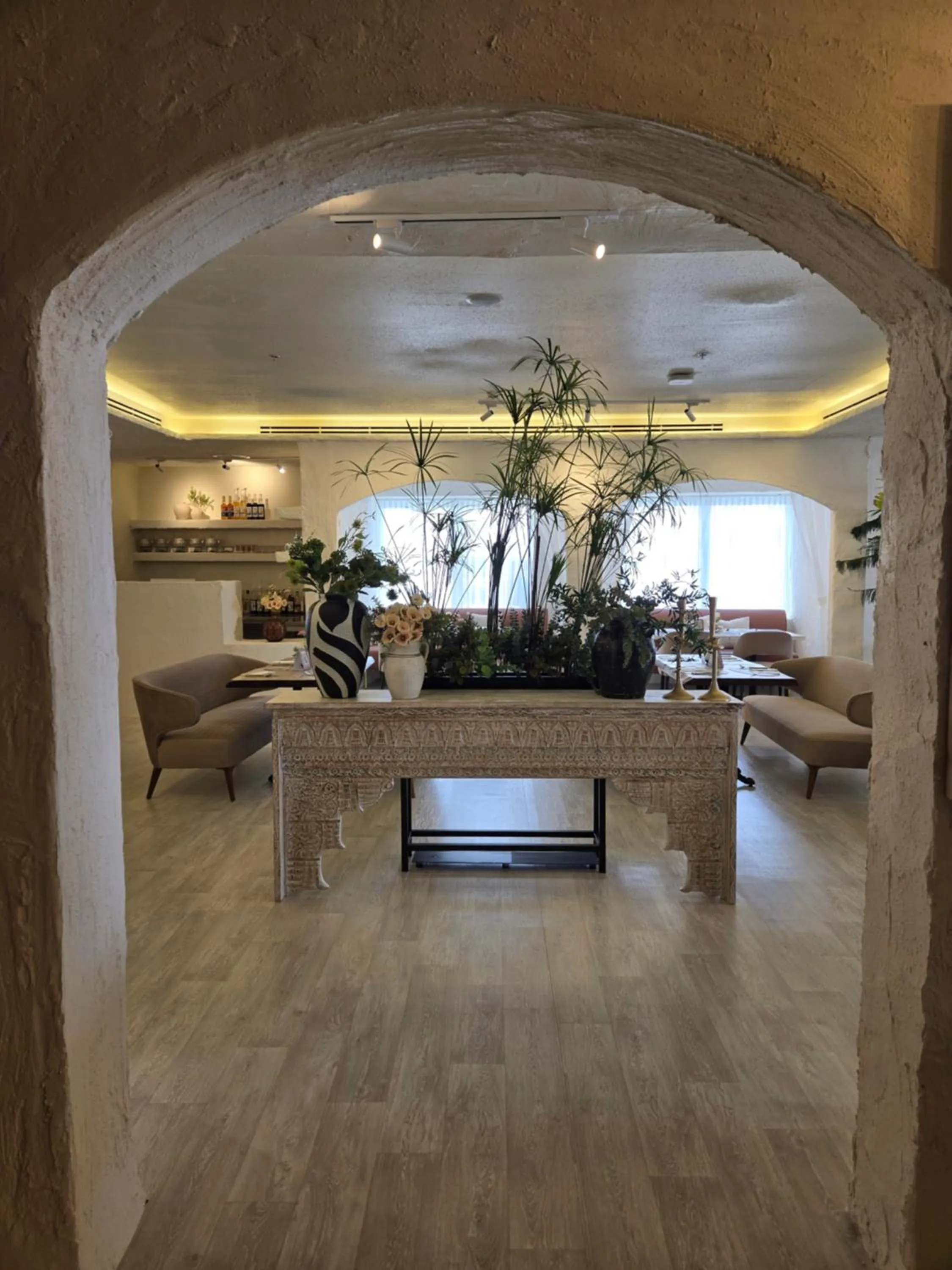 Restaurant/places to eat in Fraser Suites Muscat