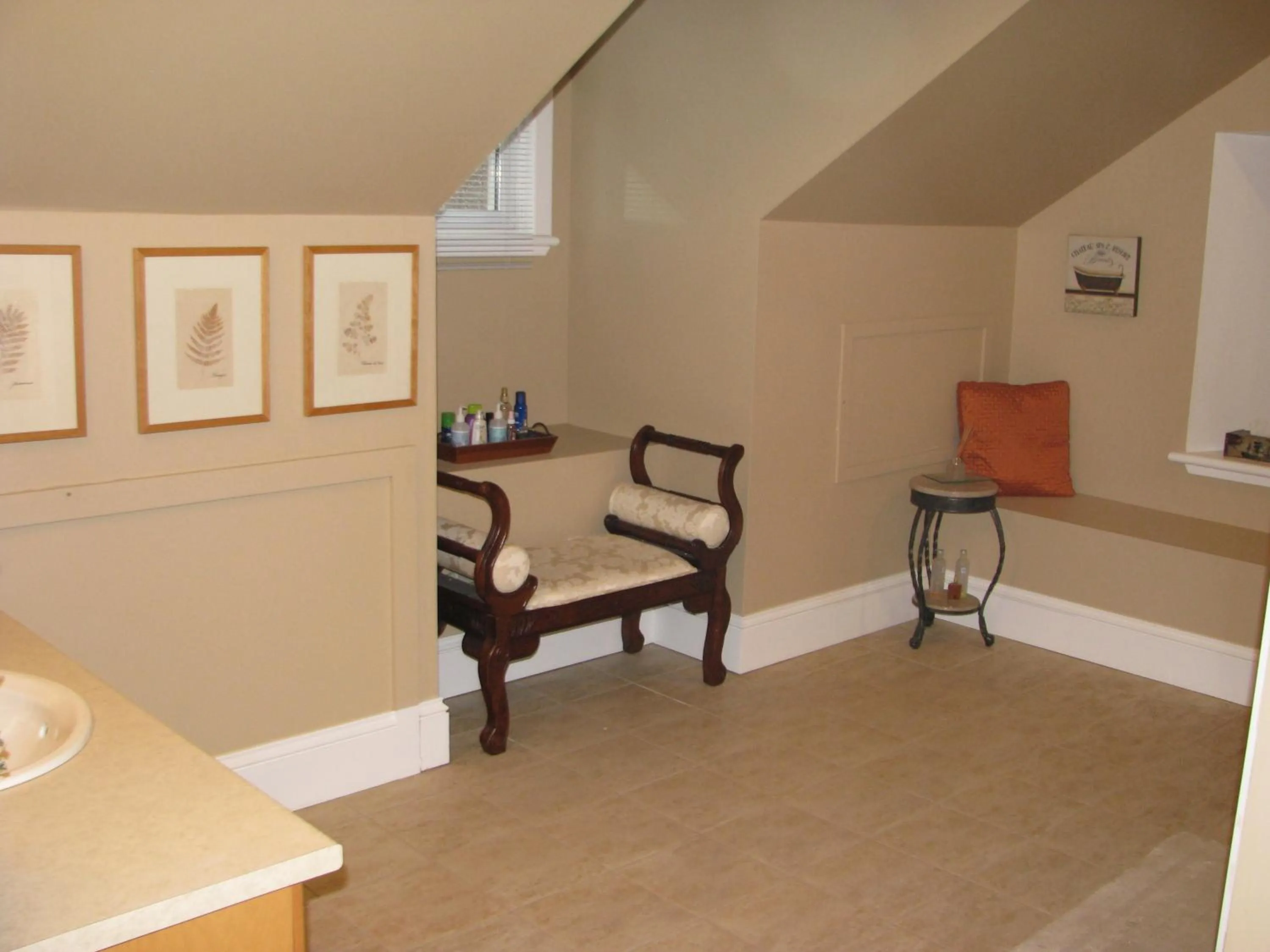 Clyde Hall Bed and Breakfast