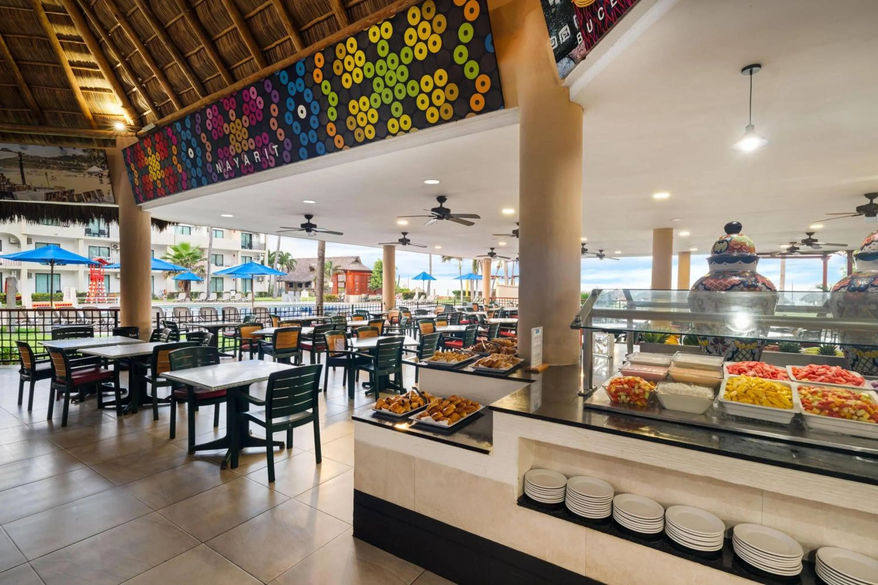 Restaurant/places to eat in Grand Decameron Complex Bucerias, A Trademark All-Inclusive Resort