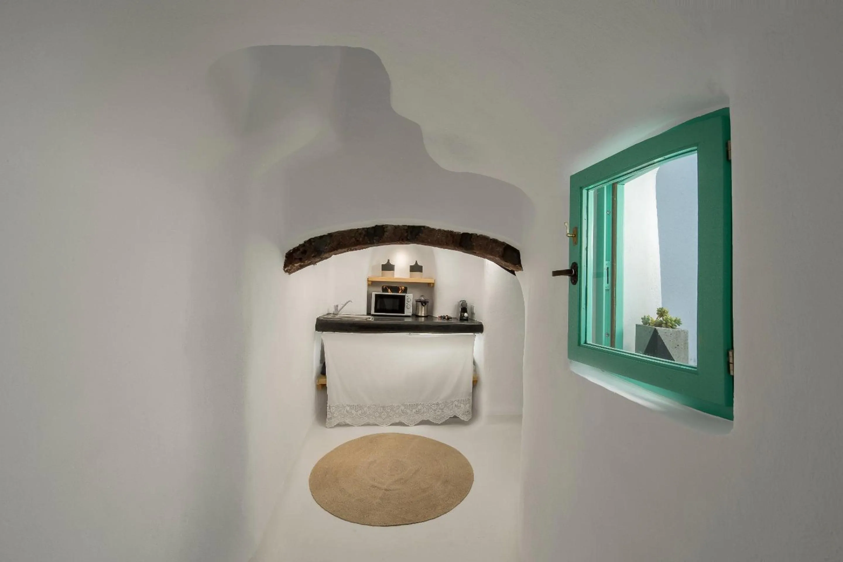 Kitchen or kitchenette in Sophia Finikia Villas