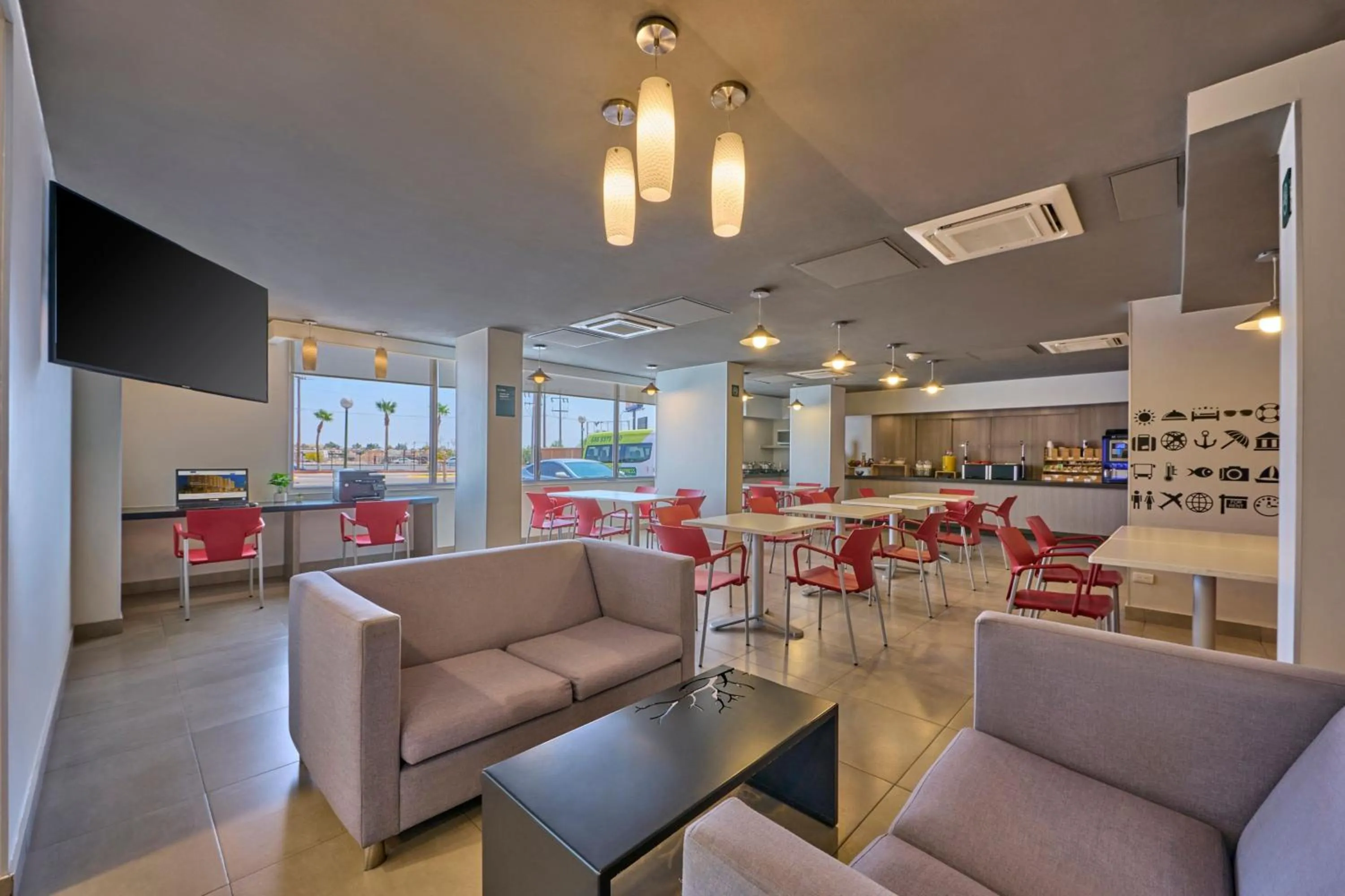 Breakfast in City Express Junior by Marriott Mexicali