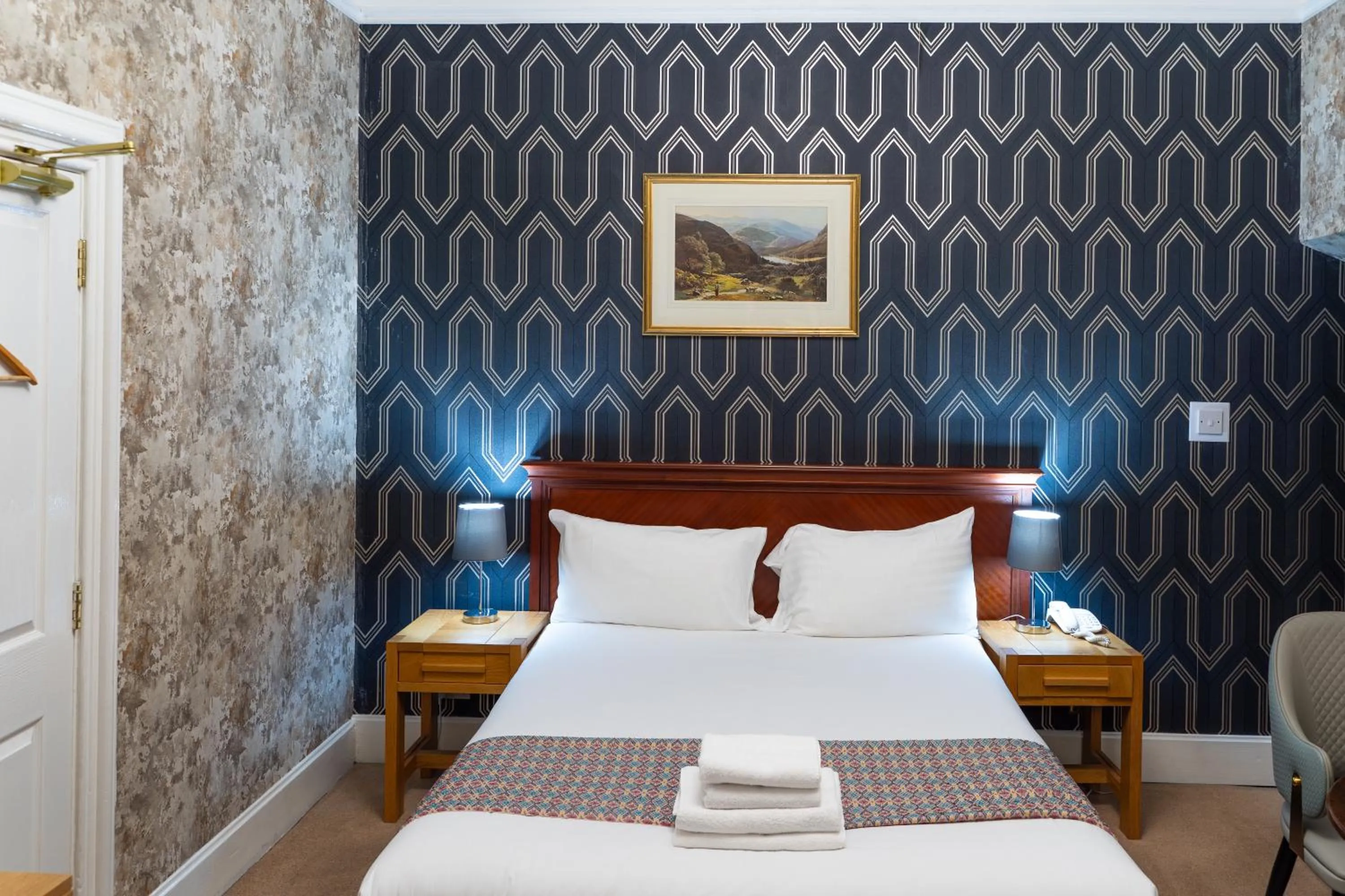 Bed in Grampian Hotel