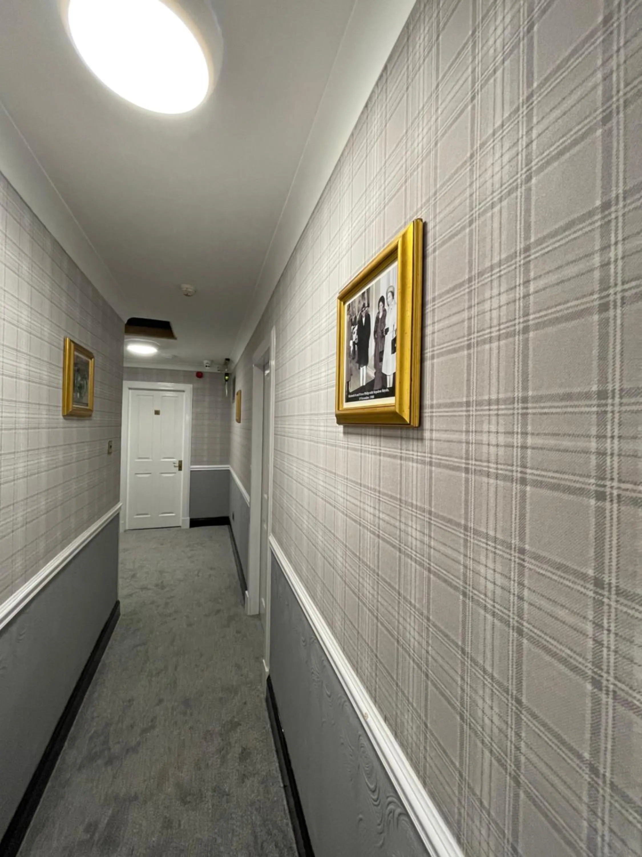 Balcony/Terrace in Grampian Hotel