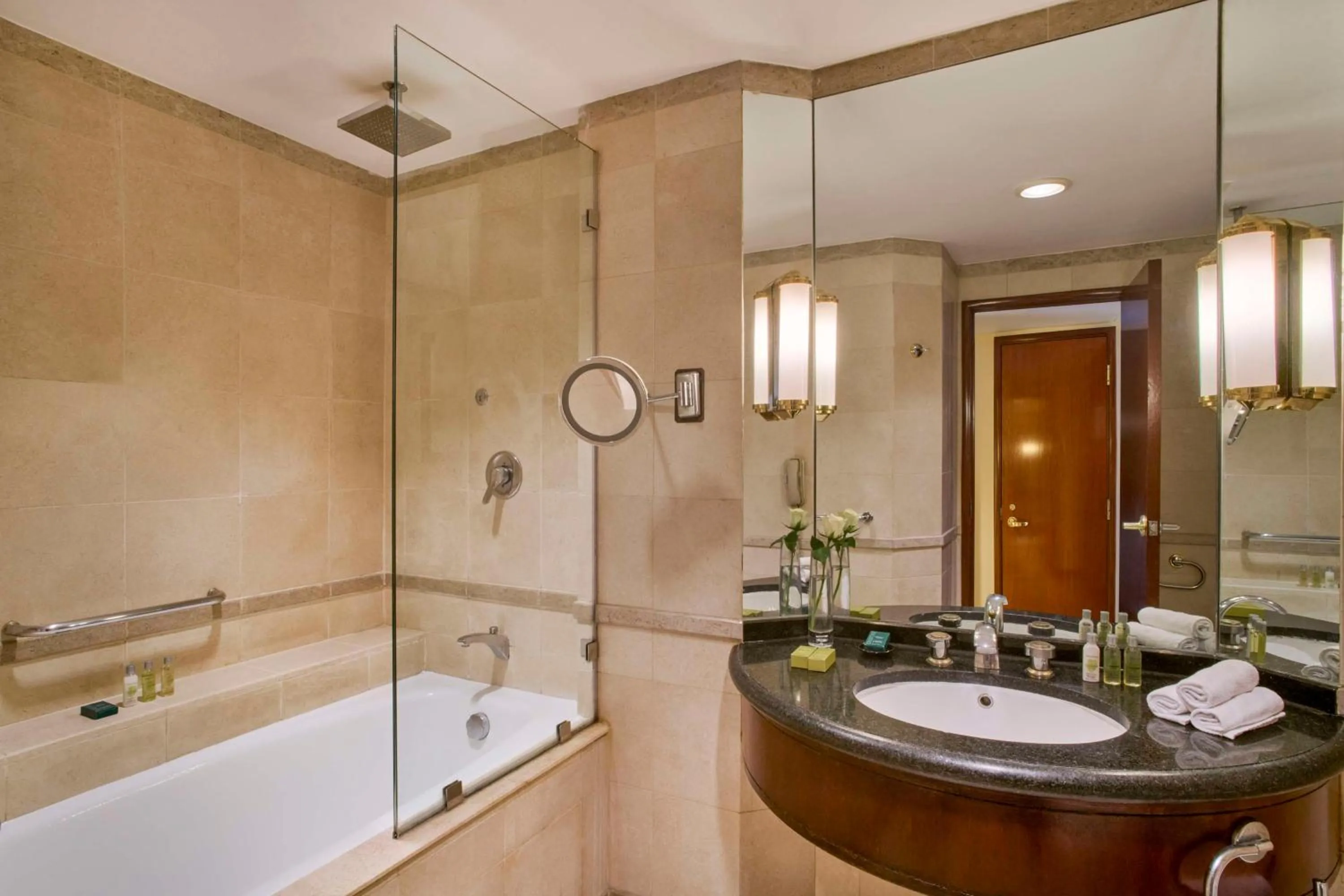 Bathroom in Hilton Cairo Grand Nile