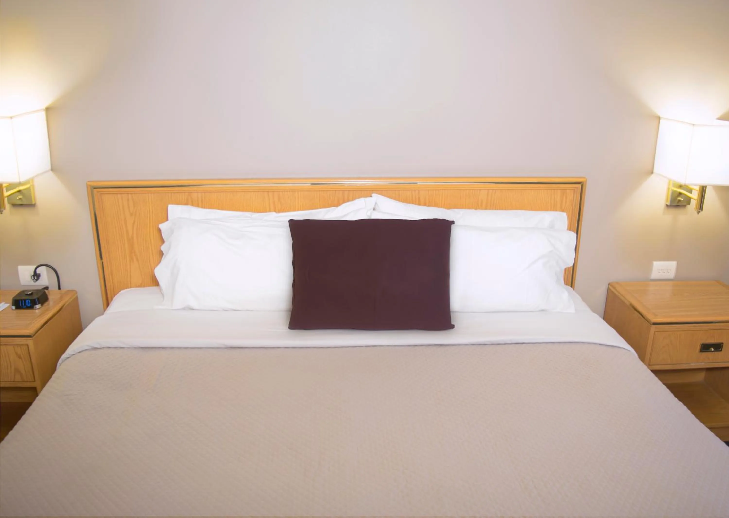 Bedroom, Bed in iStay Hotel Monterrey Histórico