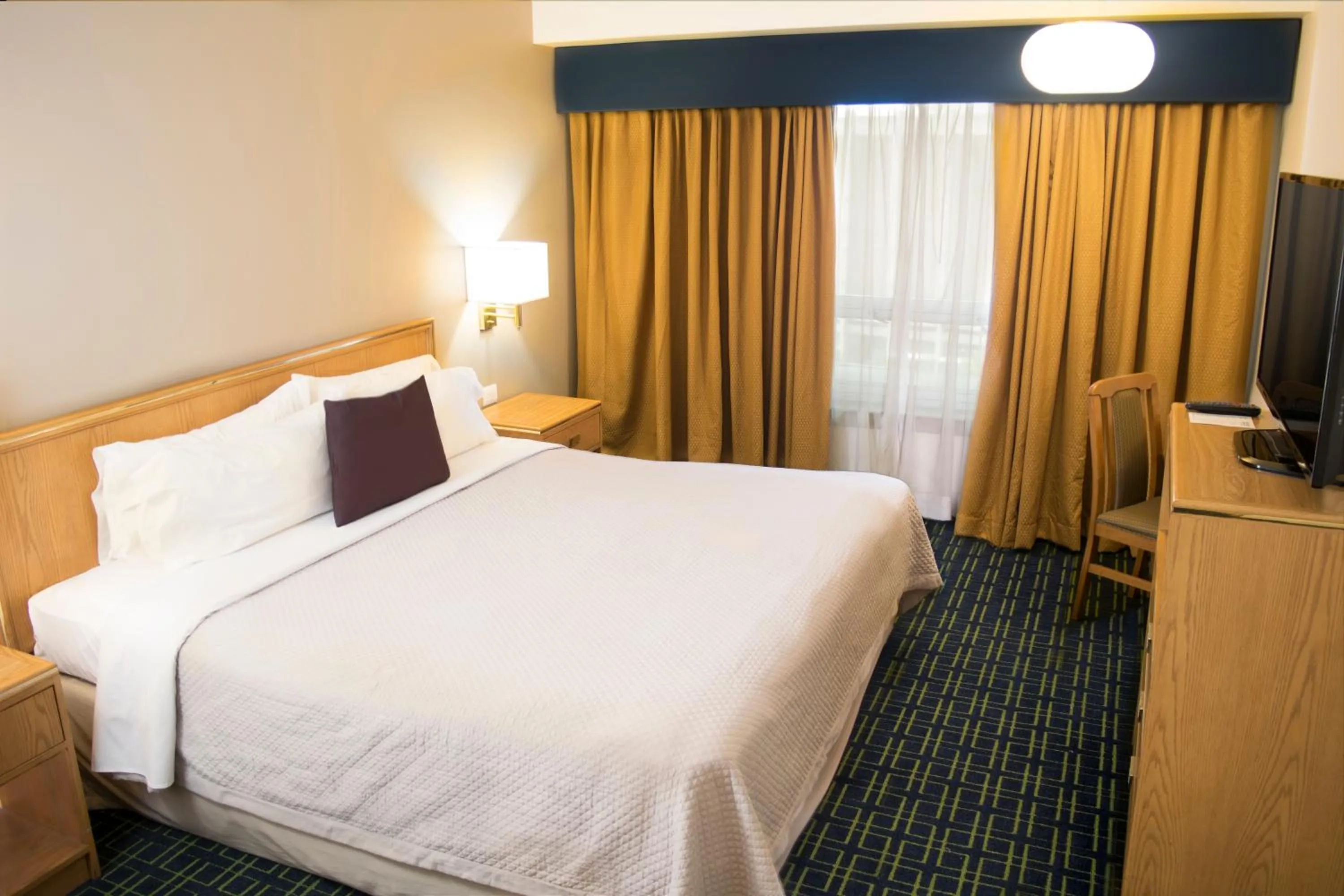 Bedroom, Bed in iStay Hotel Monterrey Histórico