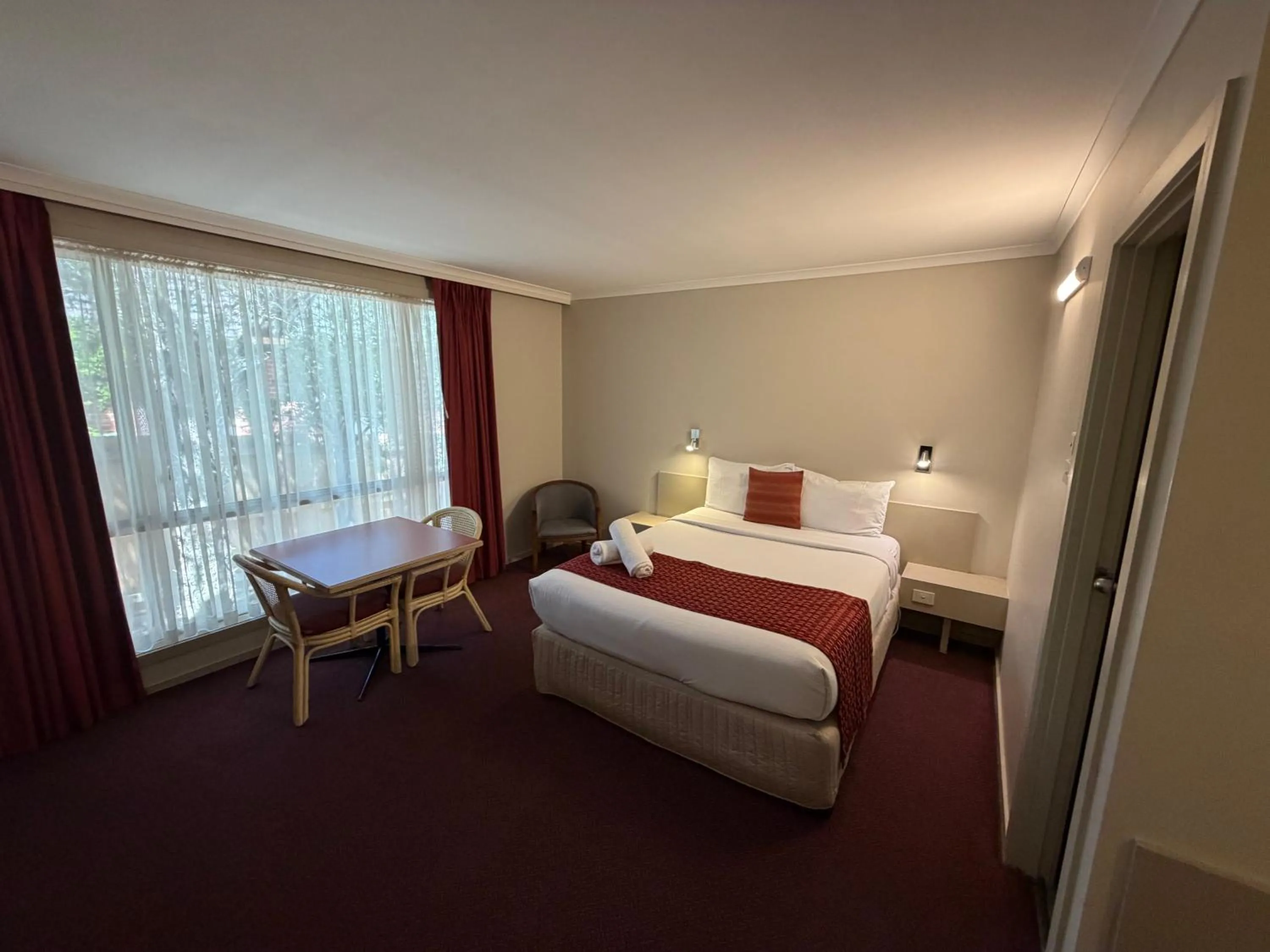 Bed in Ringwood Lake Inn