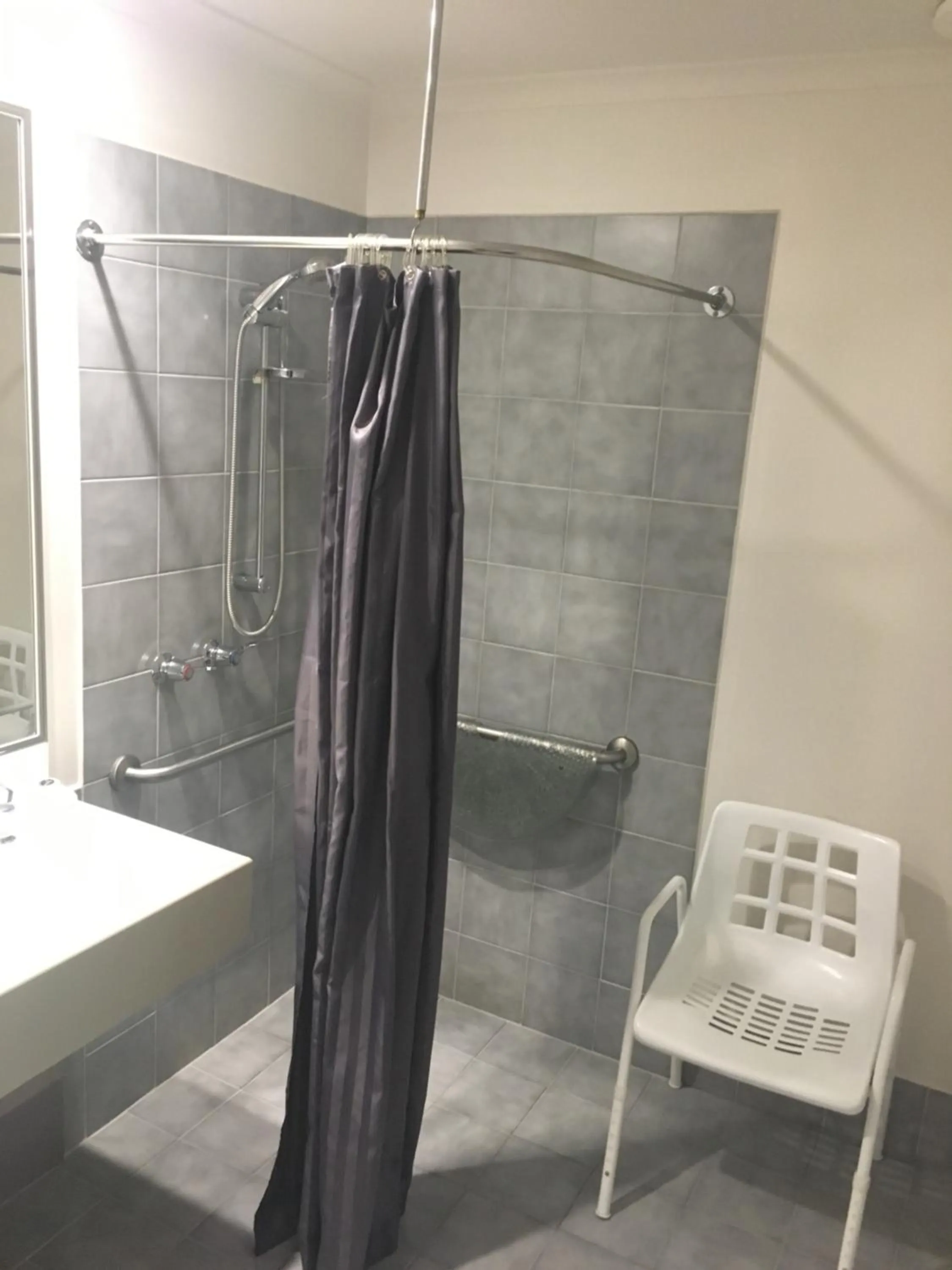 Bathroom in Ringwood Lake Inn