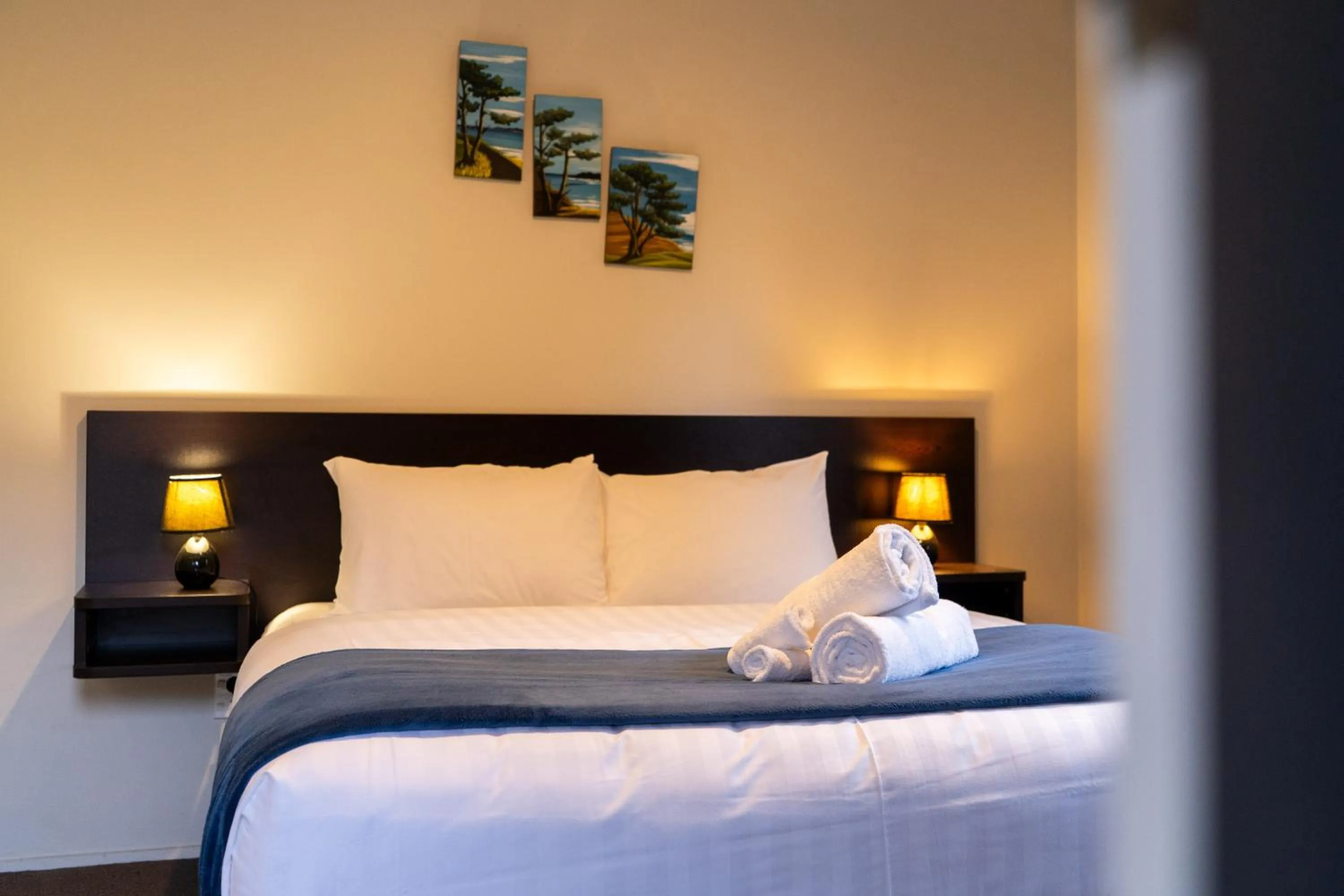 Bed in Ahipara TOP 10 Holiday Park