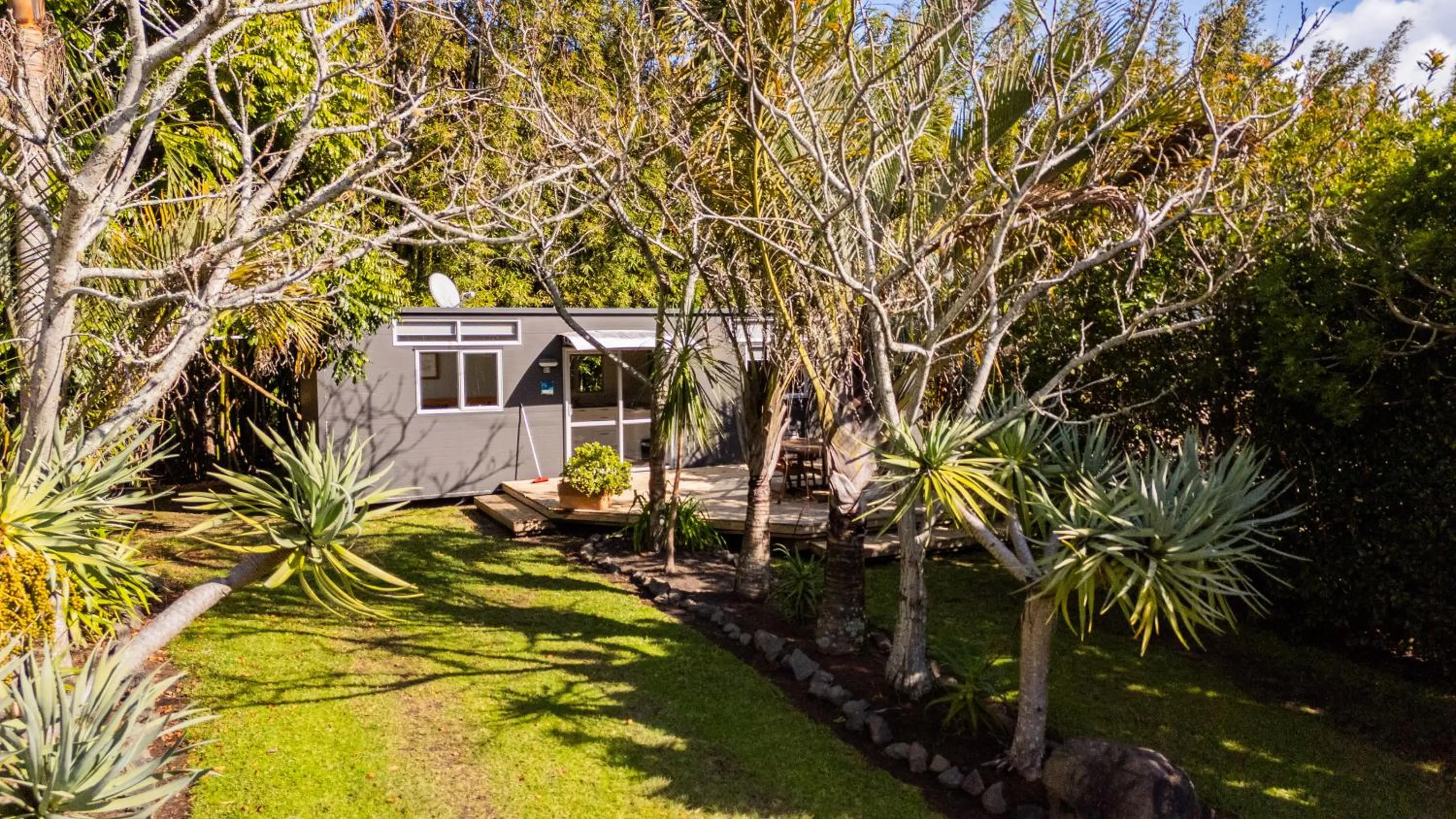 Property building in Ahipara TOP 10 Holiday Park