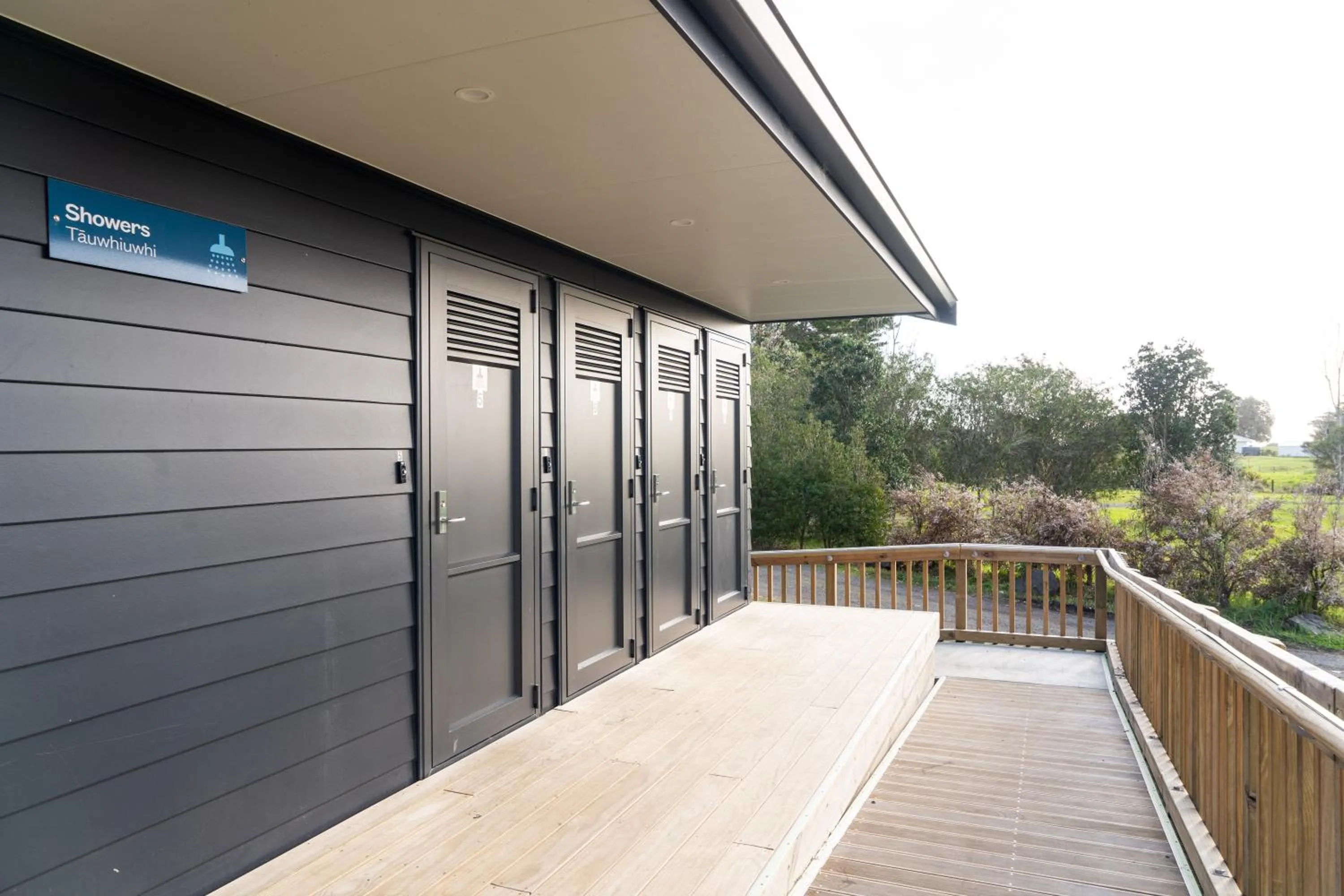 Shower in Ahipara TOP 10 Holiday Park