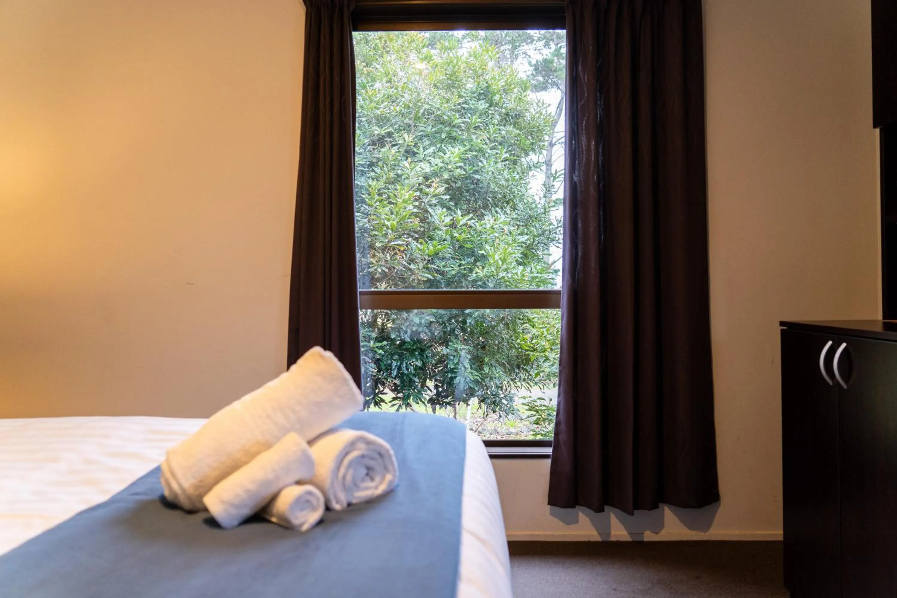 Bedroom, Bed in Ahipara TOP 10 Holiday Park