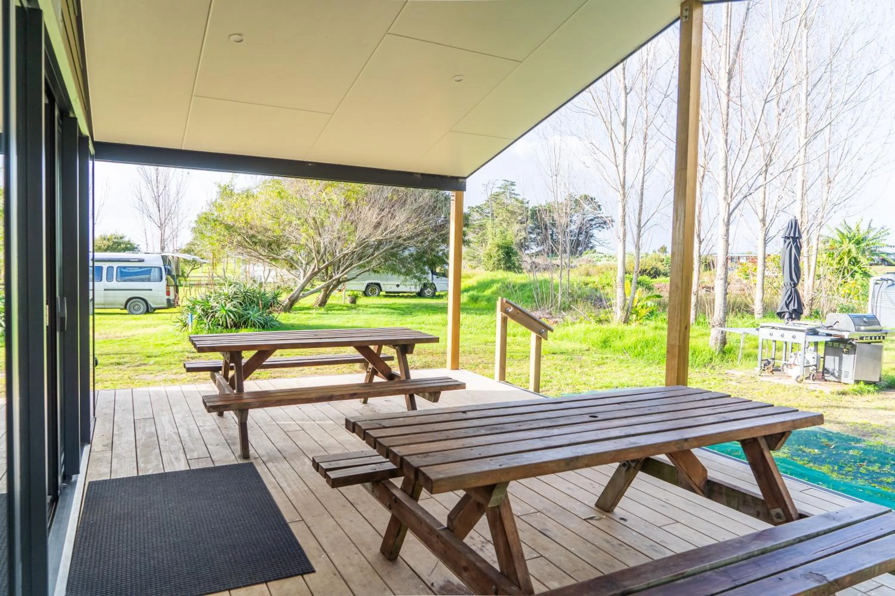 Dining area in Ahipara TOP 10 Holiday Park