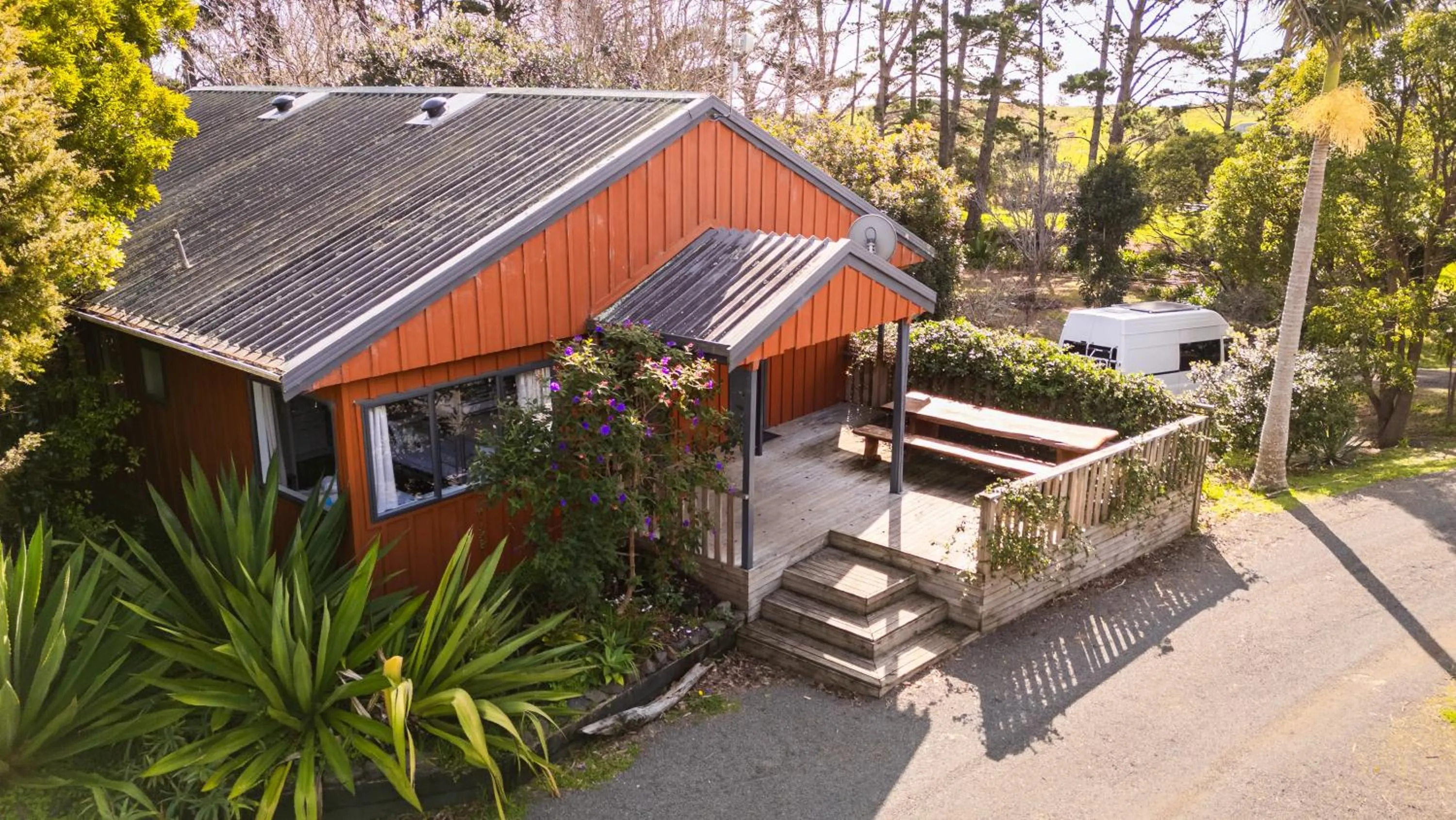 Property building in Ahipara TOP 10 Holiday Park