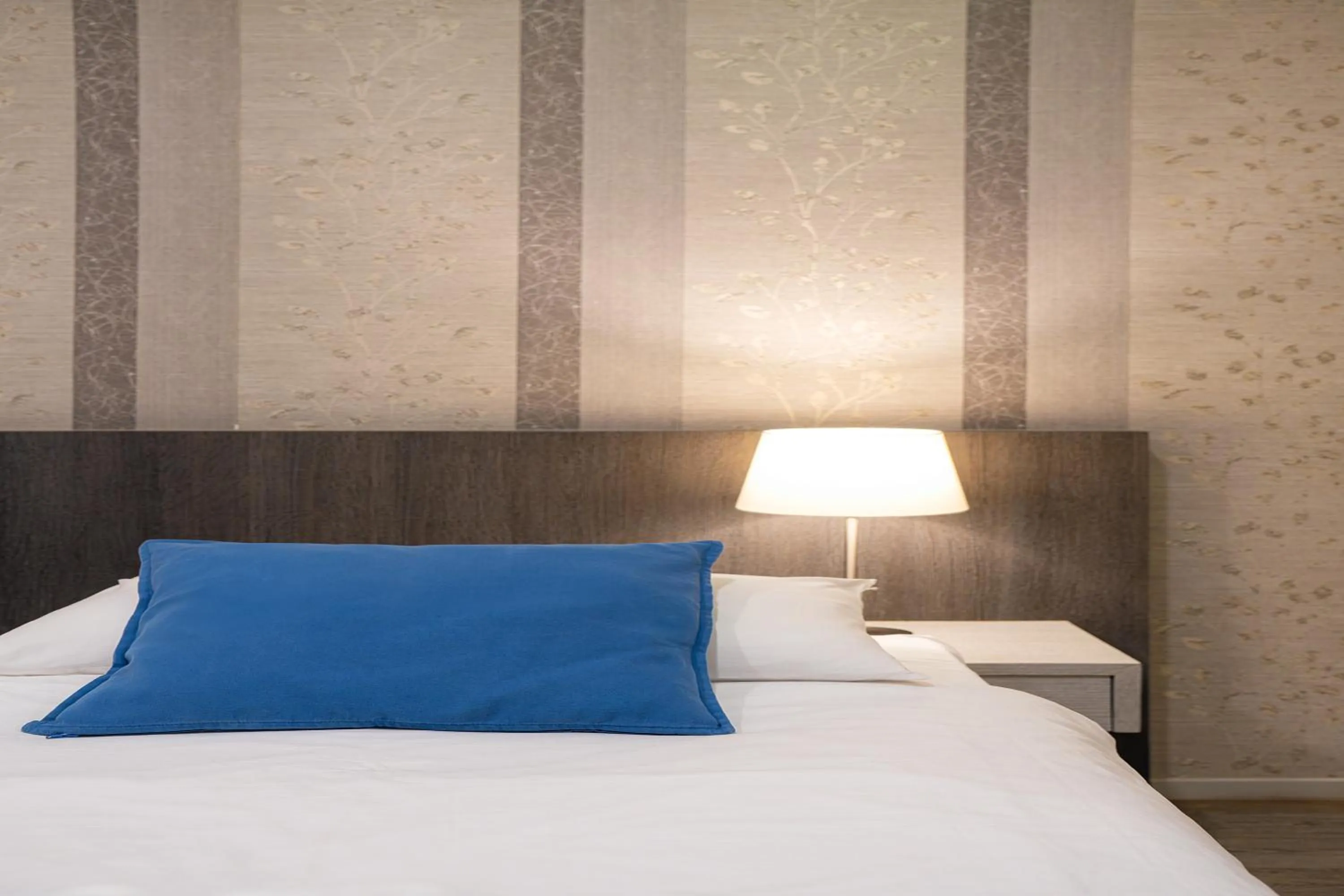 Bed in Ratchadamnoen Residence