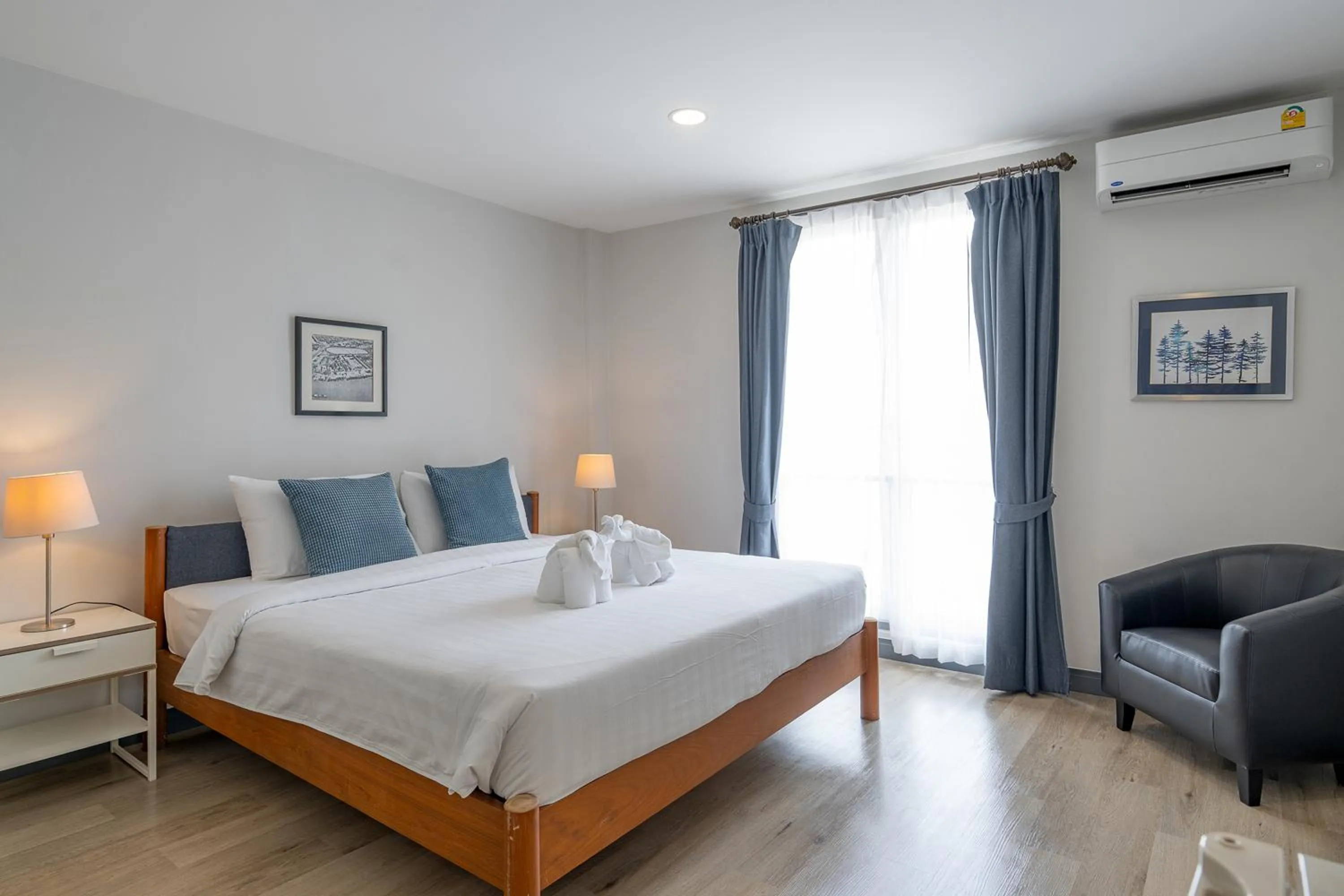 Bed in Ratchadamnoen Residence