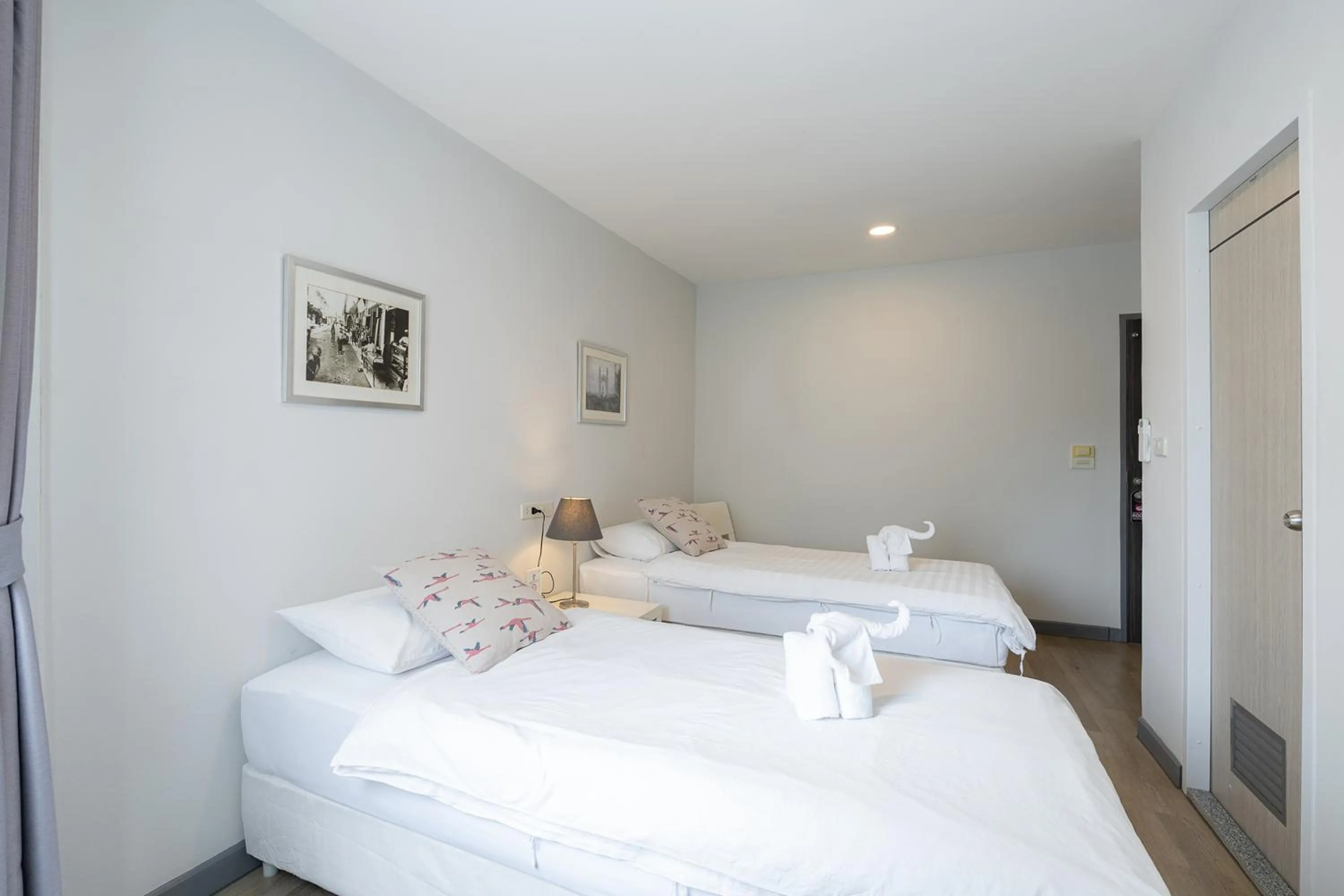 Bedroom, Bed in Ratchadamnoen Residence