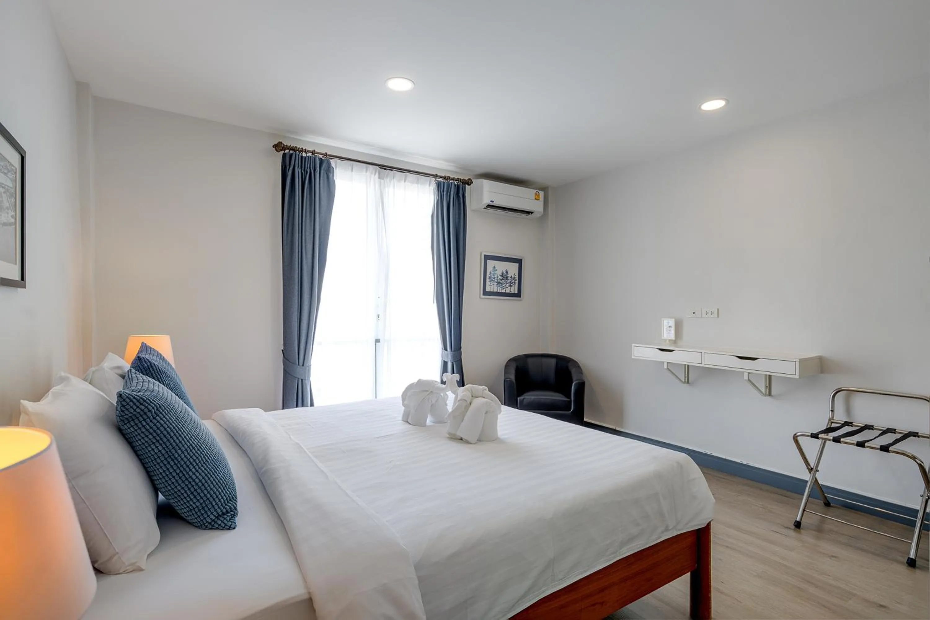 Bed in Ratchadamnoen Residence